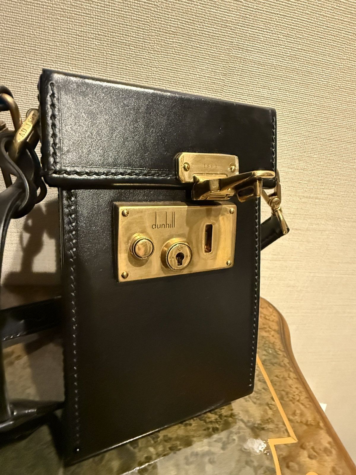 Alfred Dunhill Dunhill Black Leather Gold Lock Crossbody Bag Size ONE SIZE - 5 Thumbnail