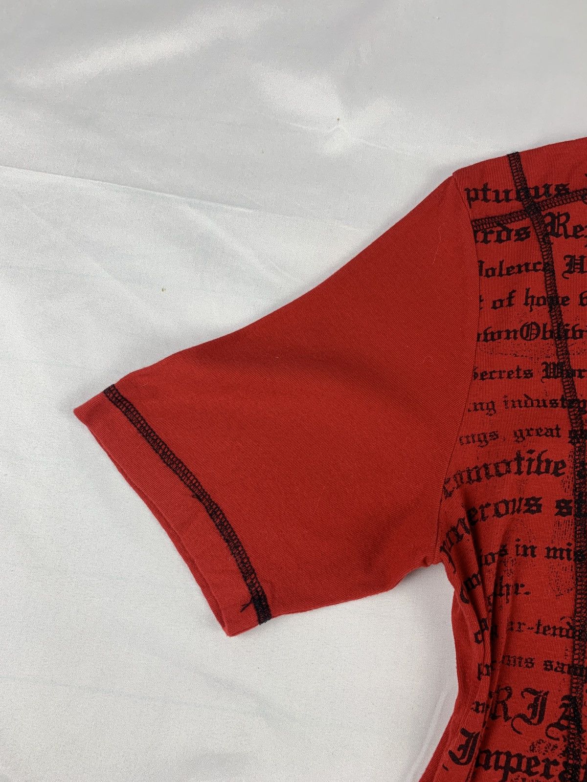 Seditionaries 2000s Gardenia Japan Red Poem Goth Graphic Contrast Tee Size M / US 6-8 / IT 42-44 - 6 Thumbnail