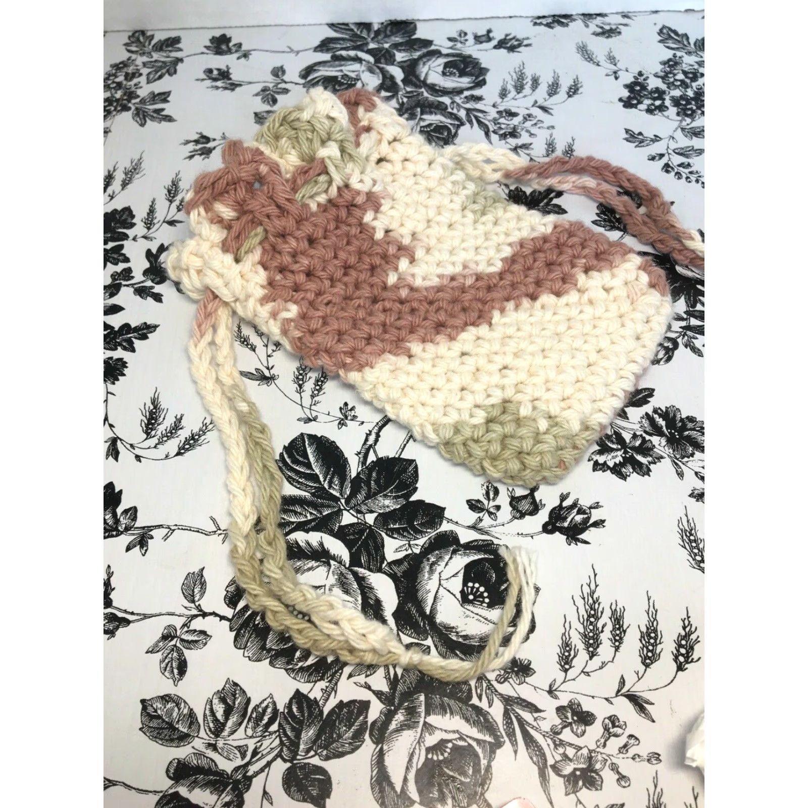 Greats Handmade Crochet Small Bag Great For Cellphone Money Keys Pouch Size ONE SIZE - 2 Thumbnail