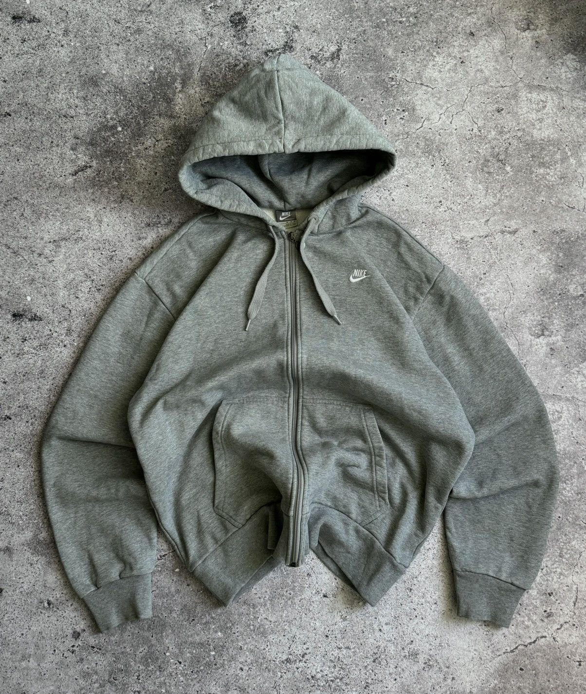 Nike × Vintage Vintage Nike Y2K grey zip oversized hoodie Size US XL / EU 56 / 4 - 4 Thumbnail