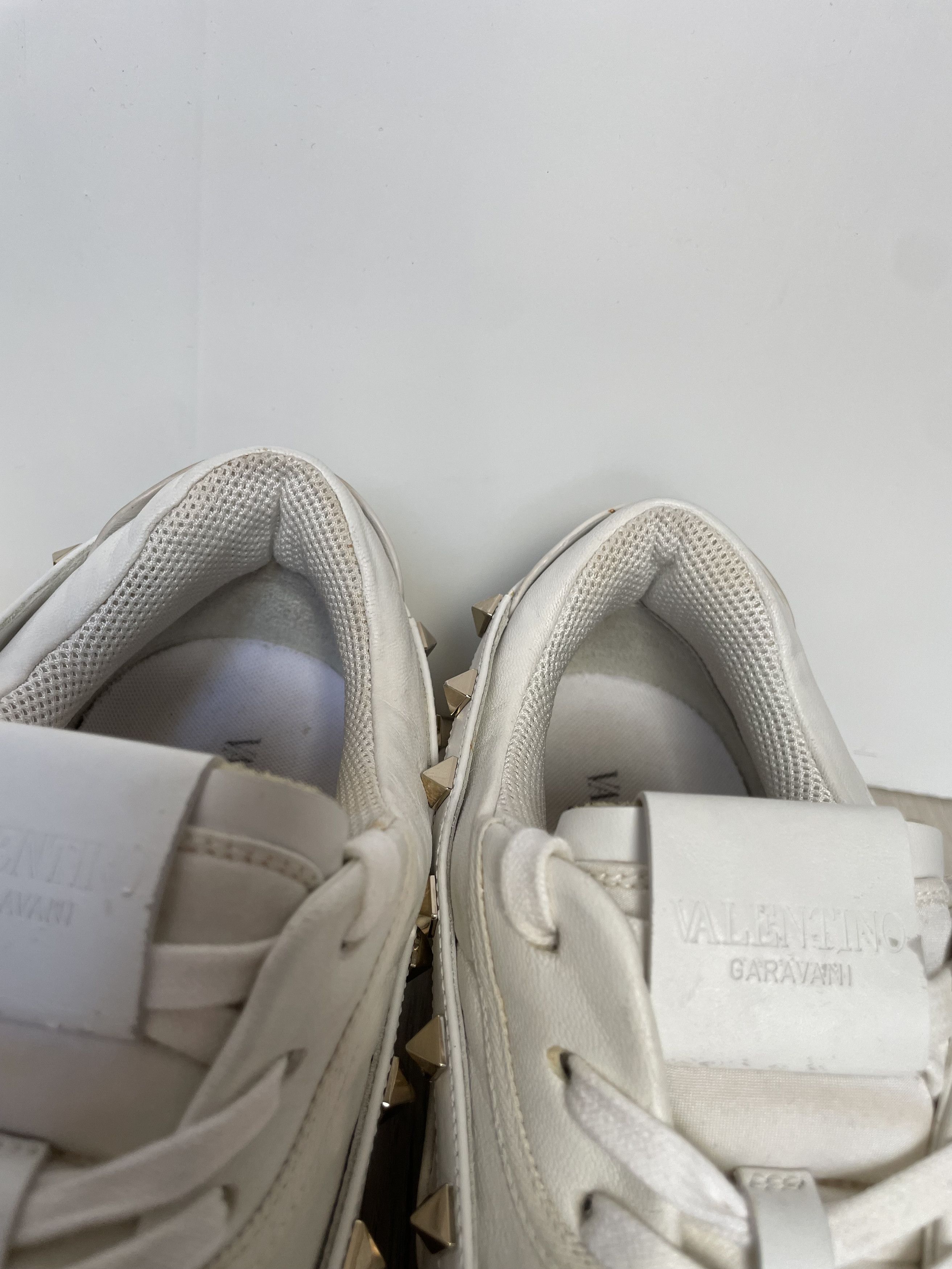 Valentino Valentino Garavani leather studs sneakers Size US 11 / IT 41 - 3 Thumbnail