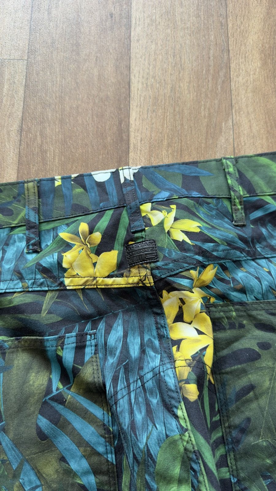 G-Star G-Star RAW Elwood 5622 Botanical Hawaiian Tapered Jeans Size US 32 / EU 48 - 11 Thumbnail