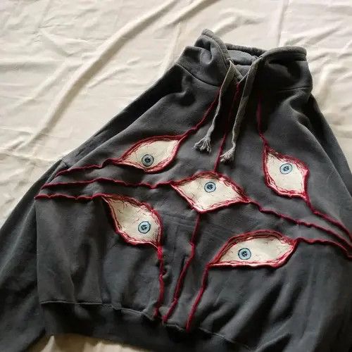 Japanese Brand × The Unbranded Brand Y2K Gothic Eye Hoodie Size US M / EU 48-50 / 2 - 3 Thumbnail