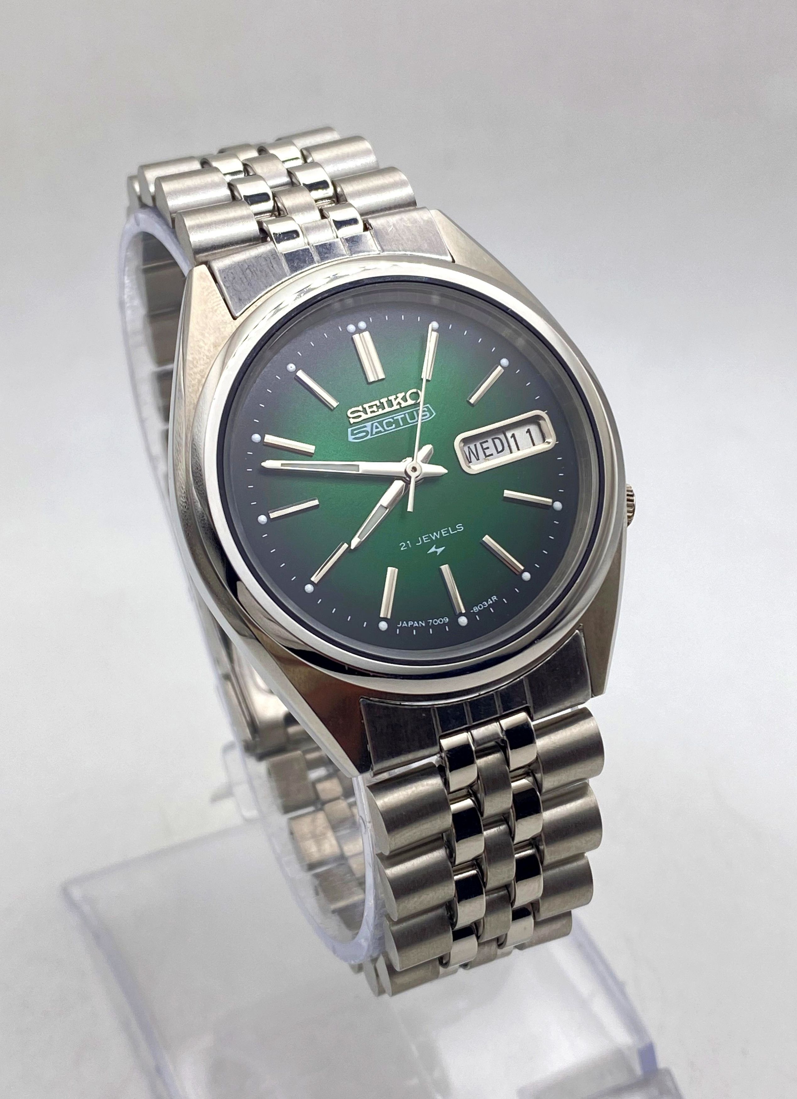 Vintage Seiko Women Watch 18mm 2e20-5399 high quality