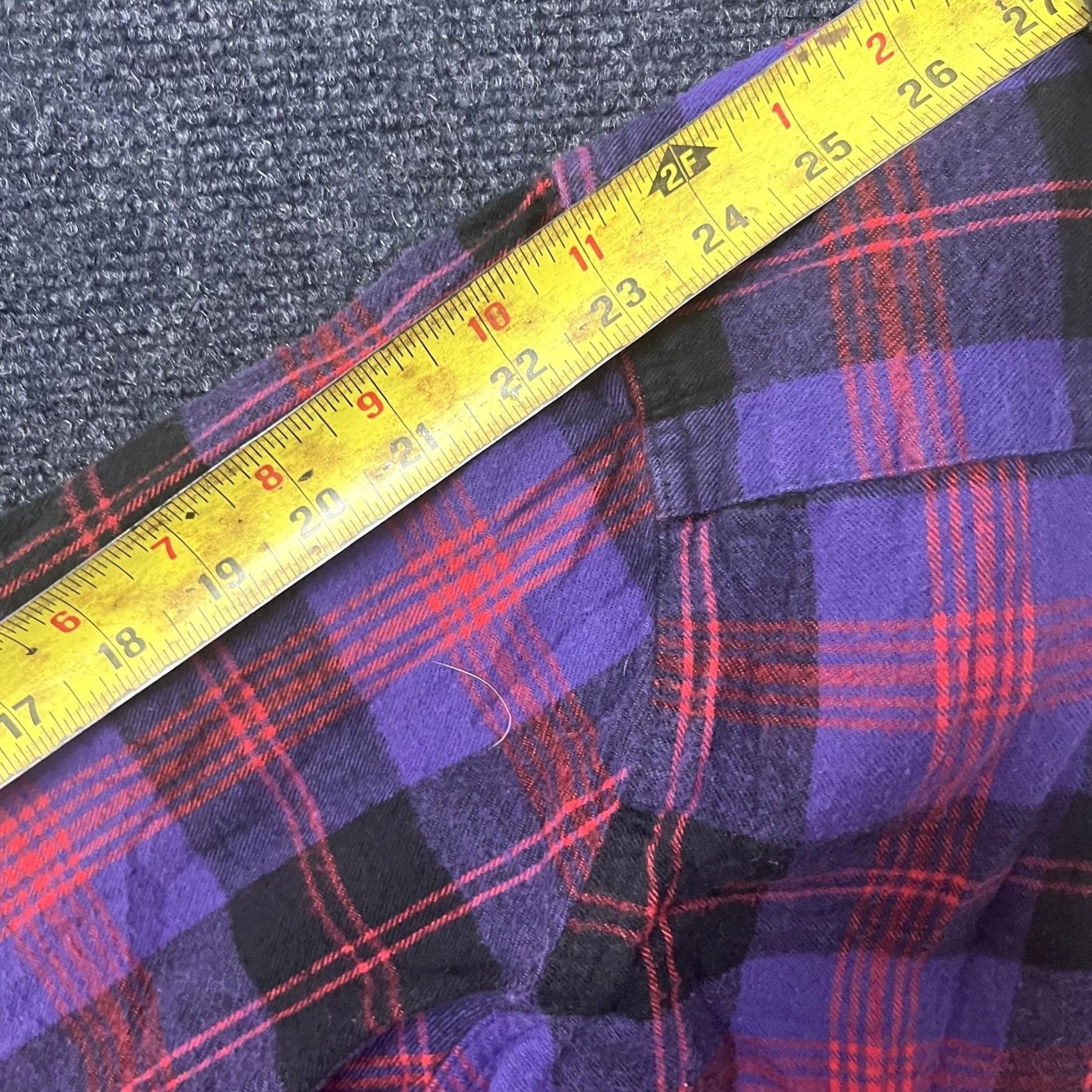 Vintage LL Bean Shirt Women Large Purple Plaid Long Sleeve Button Up Flannel Relaxed Fit Size L / US 10 / IT 46 - 6 Thumbnail