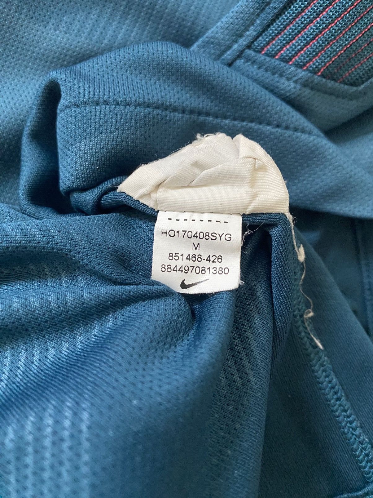 Nike Atletico Madrid 2017 18 third jersey Size US M / EU 48-50 / 2 - 9 Thumbnail