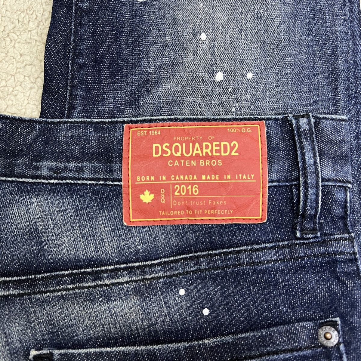 Dsquared2 🔥 Dsquared2 distressed denim jeans paint splatter Size US 31 - 13 Thumbnail