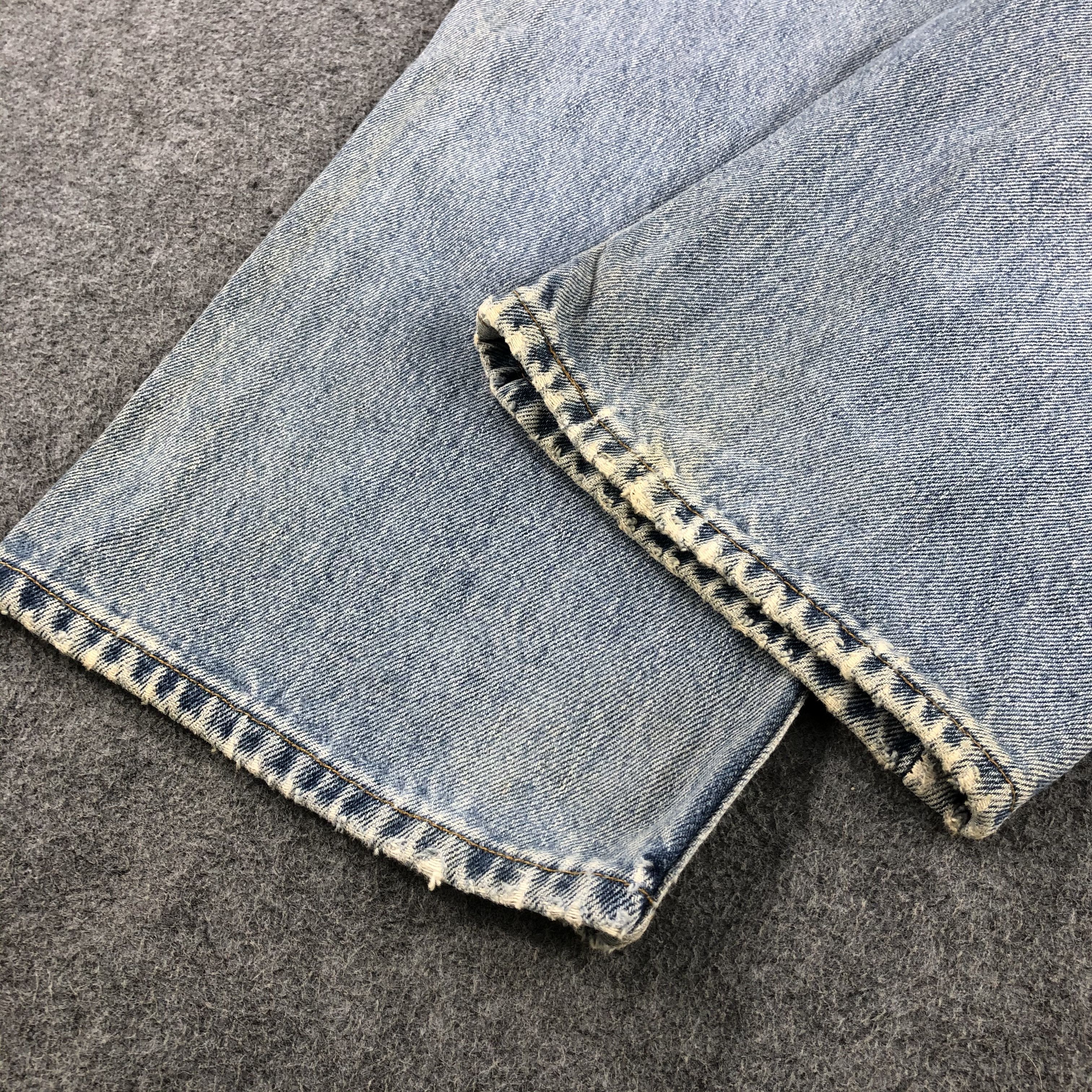 Levi's Vintage 90s Light Wash Levis 505 Jeans-J2126 Size US 39 - 6 Thumbnail