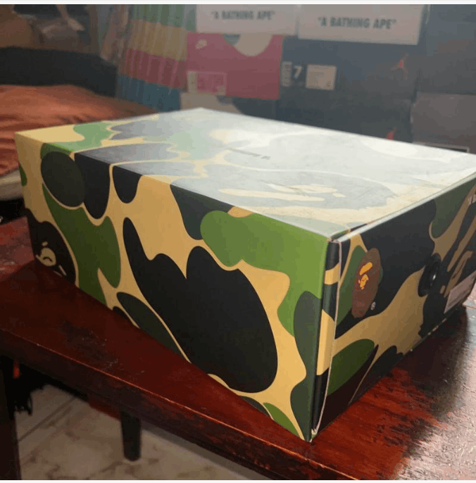 Bape A BATHING APE low-top men's white and green Size US 7 / EU 40 - 3 Thumbnail
