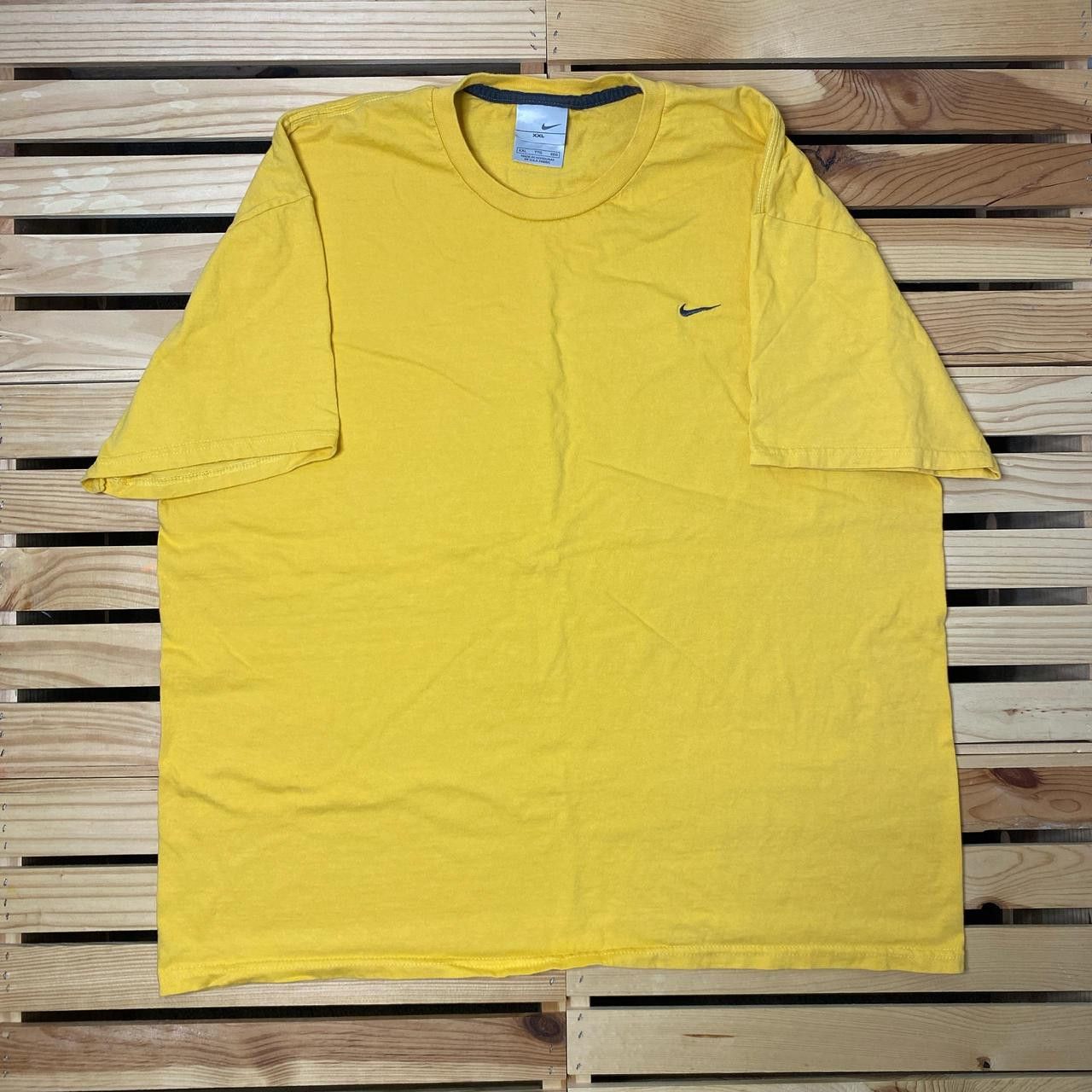 Nike Vintage Nike Yellow Embroidered Tee Size 2XL Size US XXL / EU 58 / 5 - 1 Thumbnail