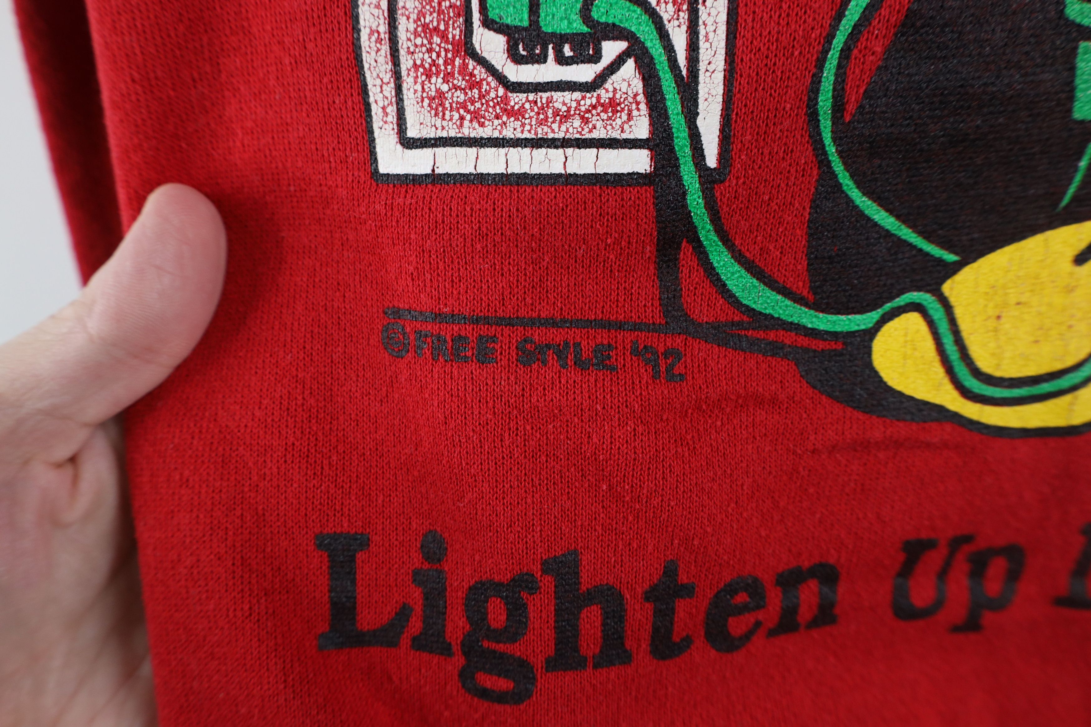 Vintage Vintage 90s Streetwear Christmas Lighten Up Sweatshirt USA Size L / US 10 / IT 46 - 5 Thumbnail