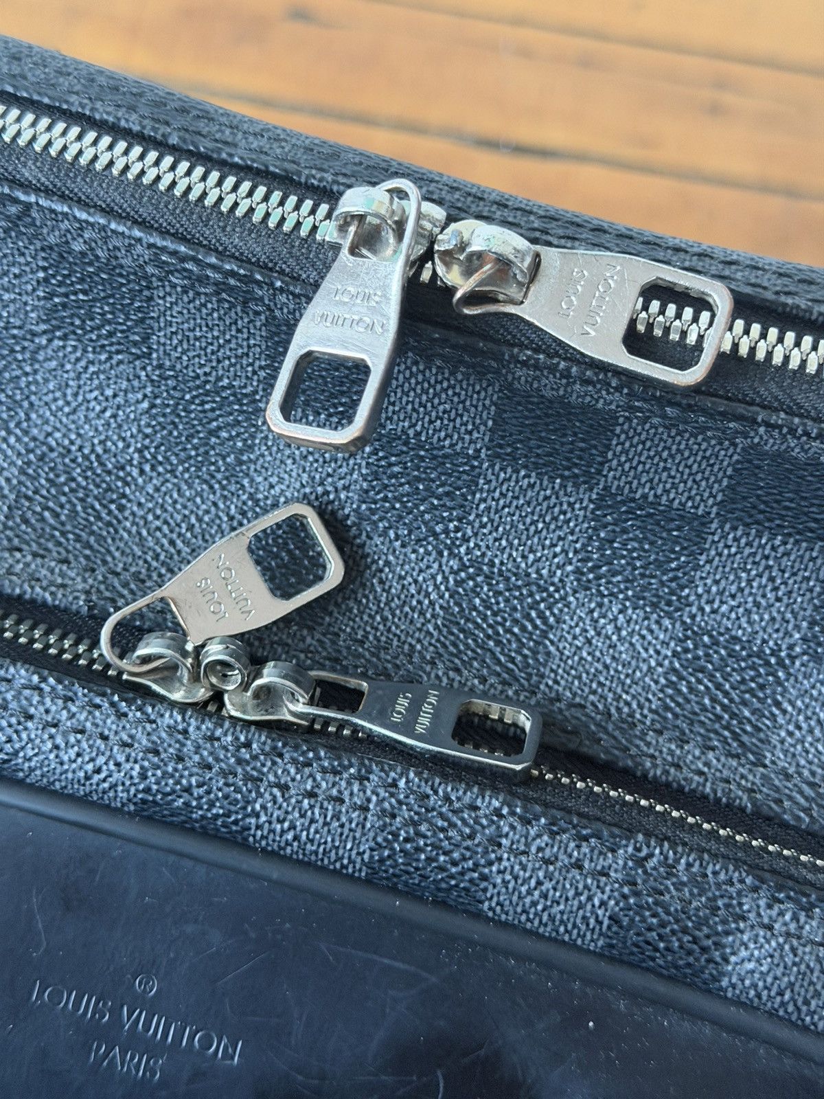 Louis Vuitton Louis Vuitton Overnight Briefcase Damier Graphite Size ONE SIZE - 6 Thumbnail