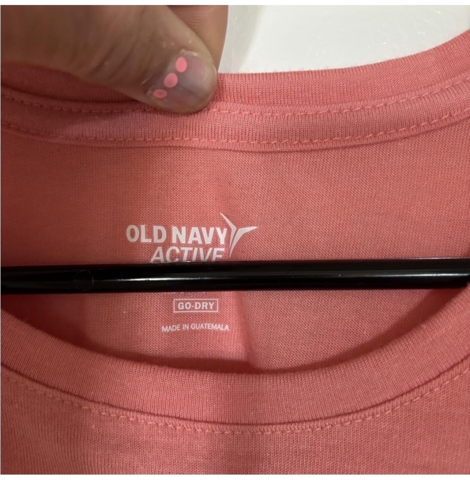 Old Navy (OLD NAVY) Coral Tank Top with Yellow Print Size ONE SIZE - 2 Thumbnail