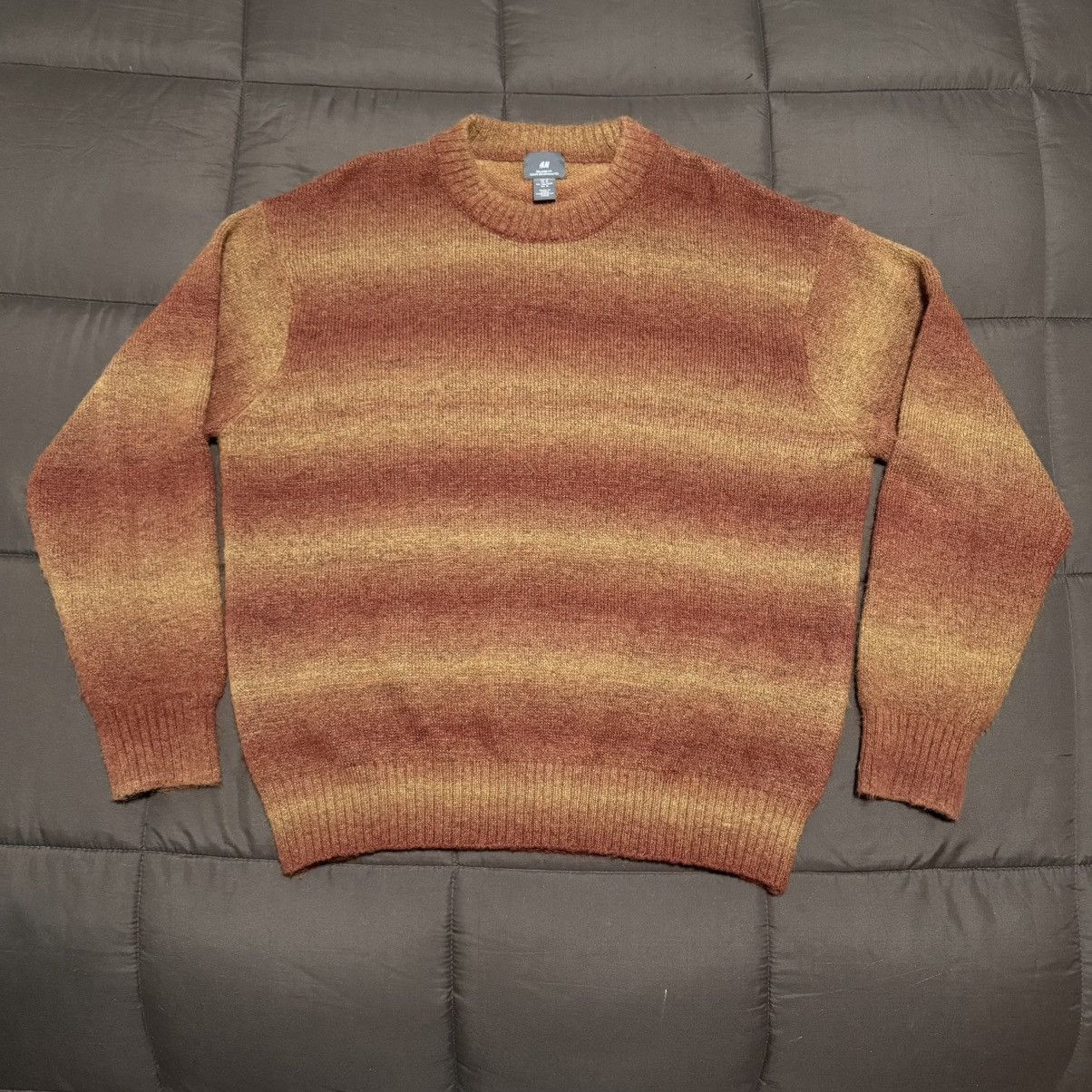 H&M H&M Relaxed Knitted Sweatshirt Size US M / EU 48-50 / 2 - 1 Thumbnail