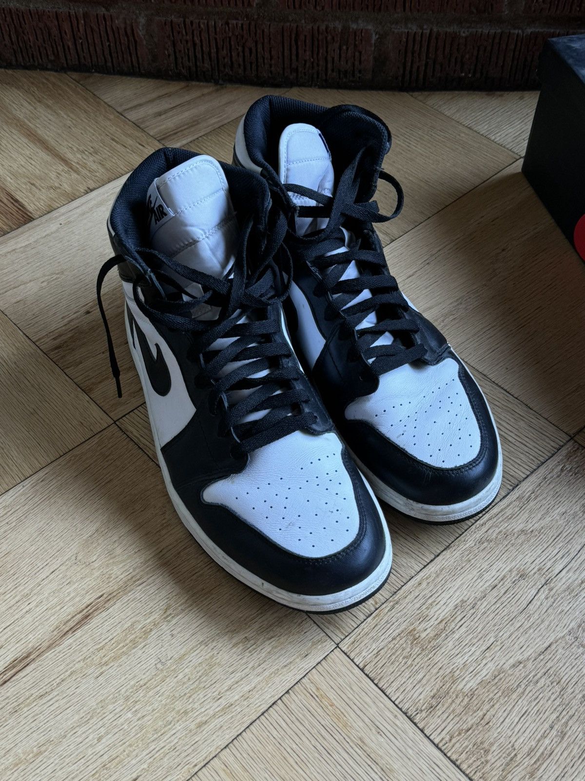 Jordan Brand × Vintage Vintage Air Jordan 1 Retro High OG 2014 Size US 13 / EU 46 - 4 Thumbnail