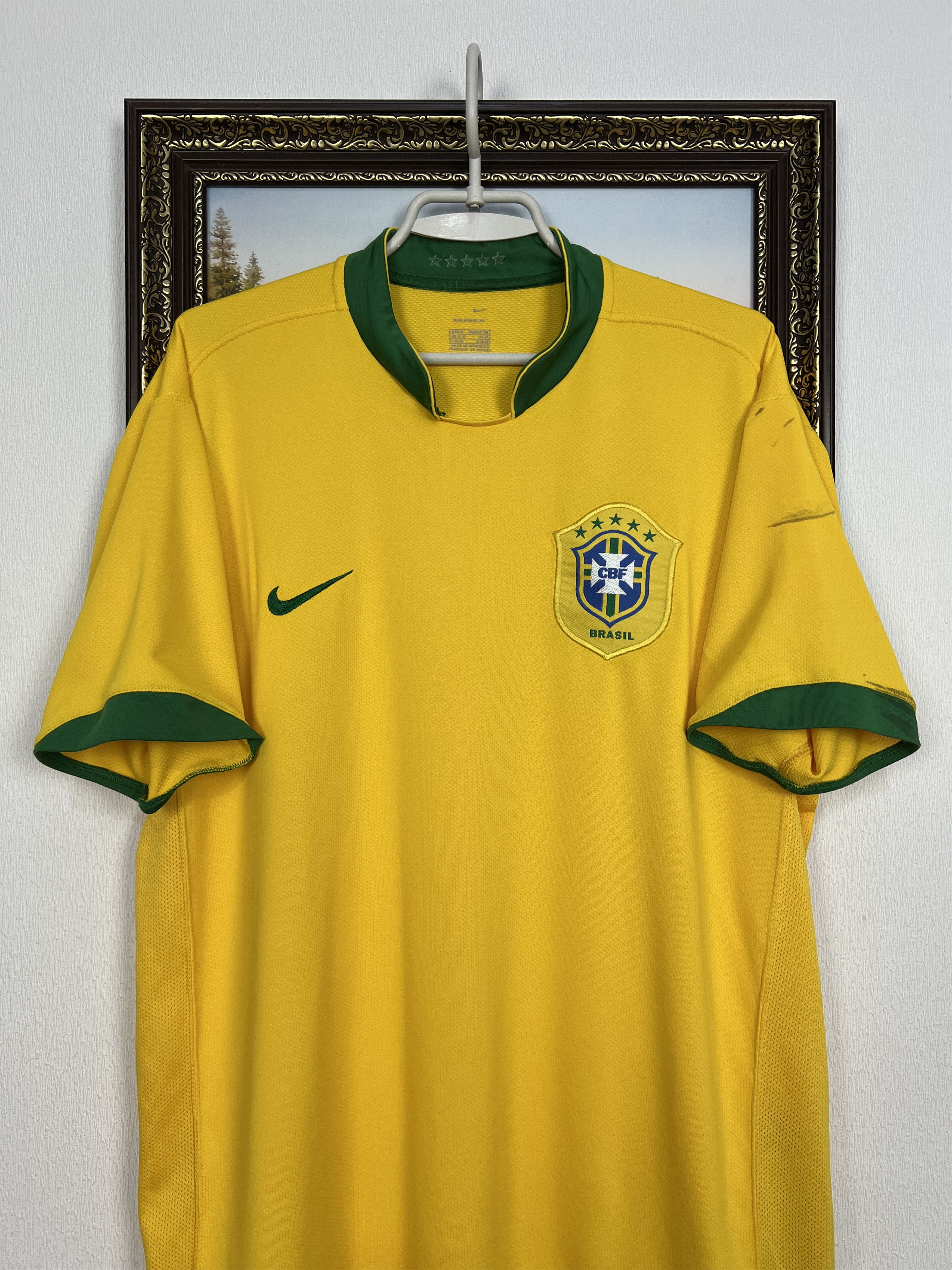 Nike Brazil Home football shirt 2006 Soccer Nike Jersey Trikot Size US XL / EU 56 / 4 - 2 Thumbnail