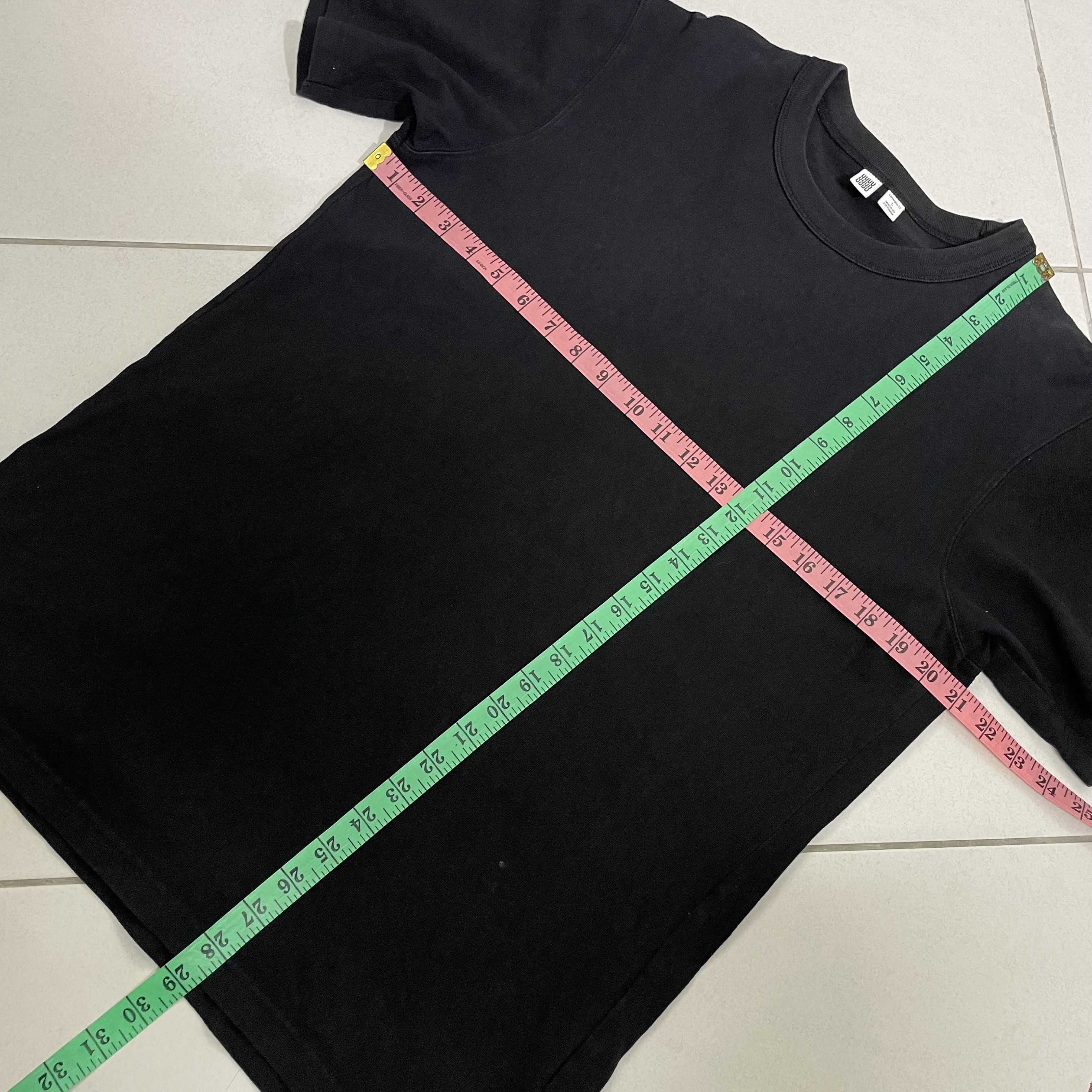 Japanese Brand × Uniqlo UNIQLO U TSHIRT BLACK HEAVY WEIGHT TEE PLAIN CASUAL BASIC Size US L / EU 52-54 / 3 - 2 Thumbnail