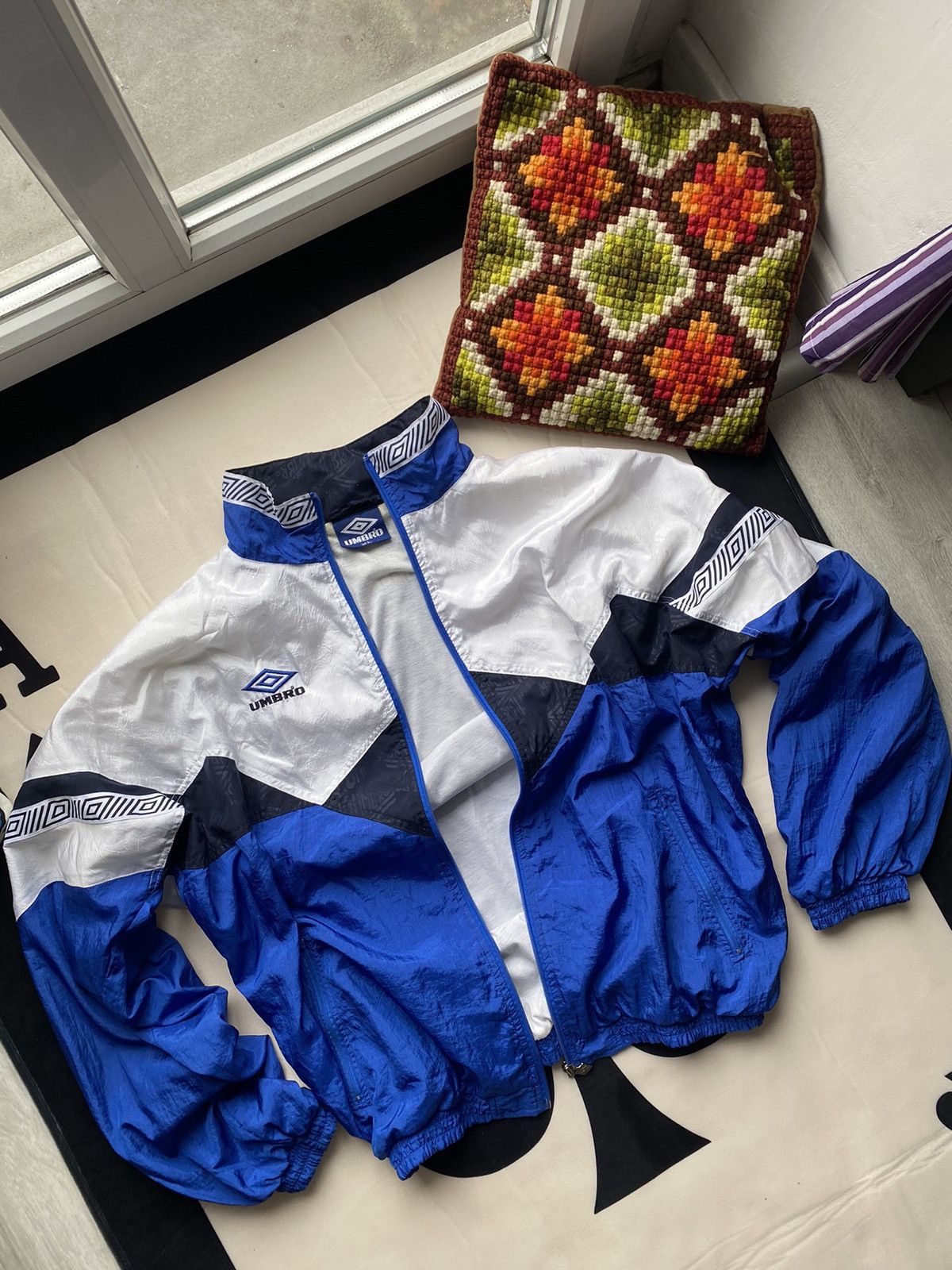 Image of Vintage Umbro Tracksuit in Blue White, Men's (Size XL)