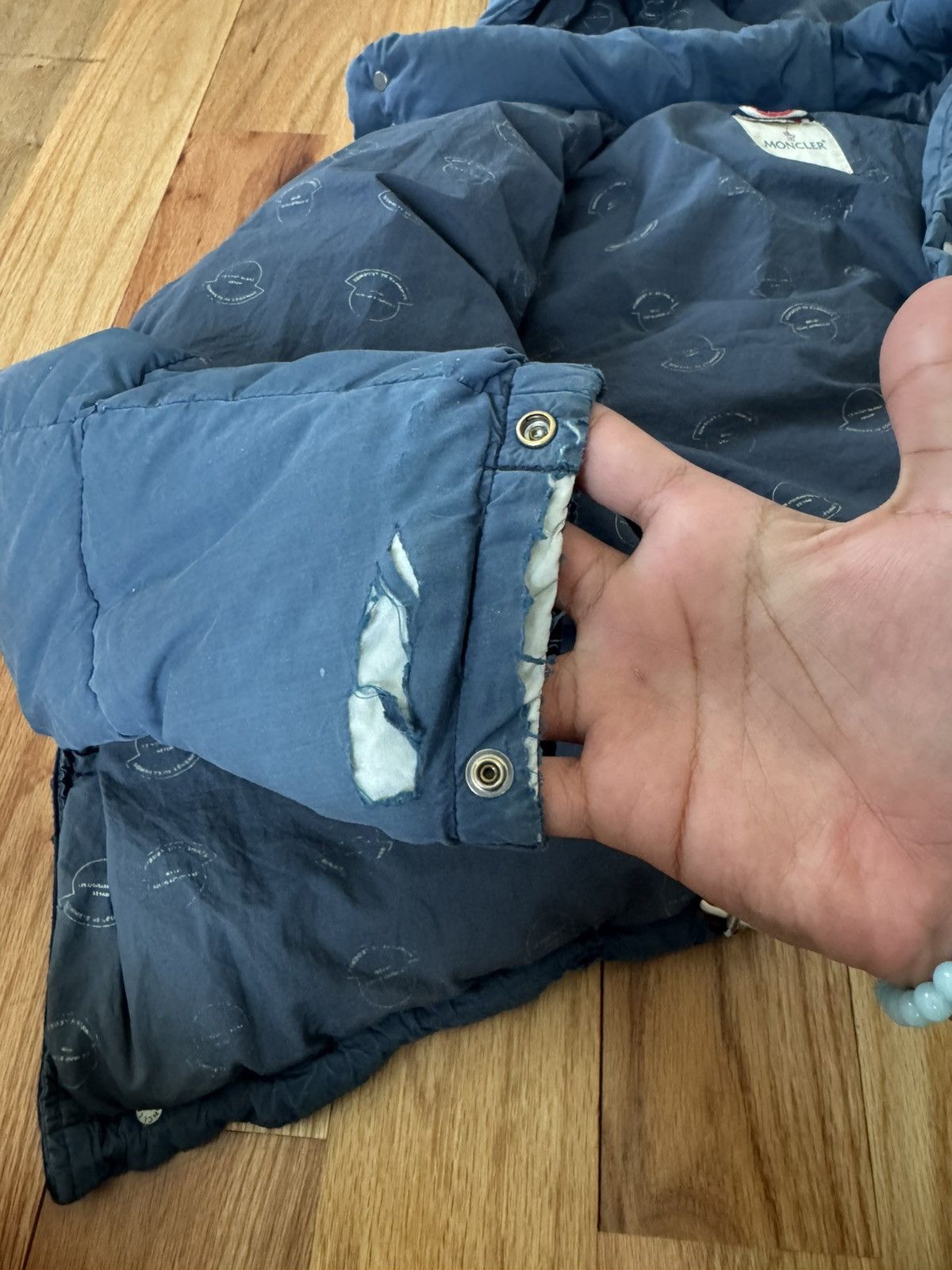 Moncler × Visvim Moncler x Visvim Borosiri Down Jacket - Navy Size US M / EU 48-50 / 2 - 9 Thumbnail