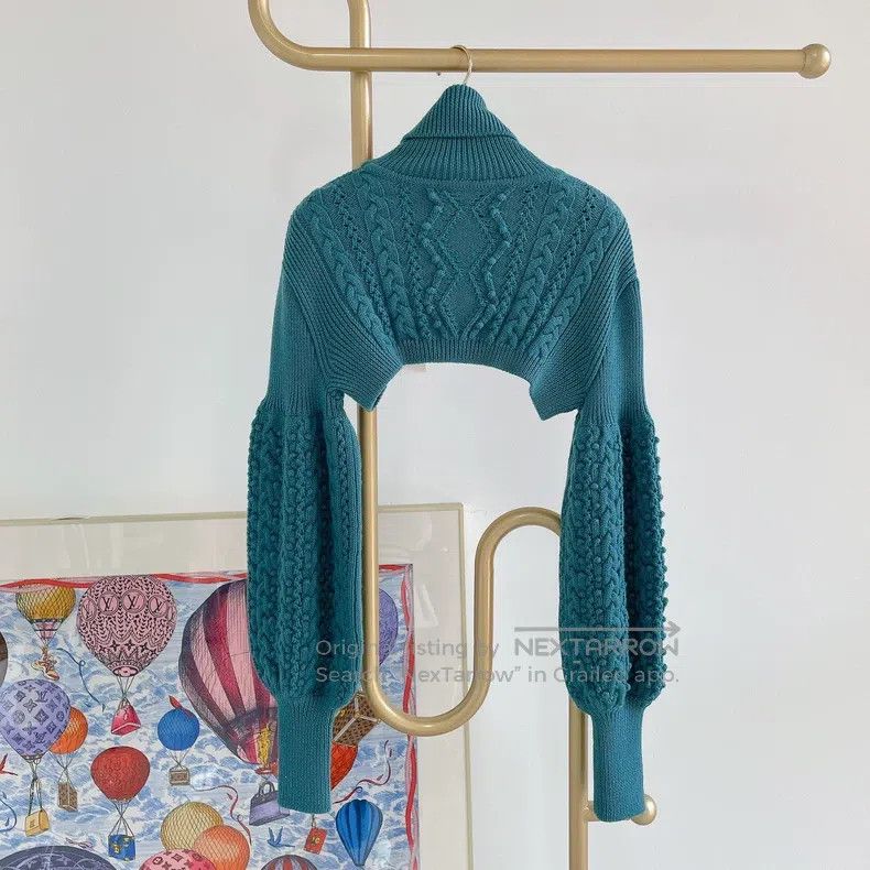 Valentino Valentino Long sleeves and short sweaters Size M / US 6-8 / IT 42-44 - 3 Thumbnail