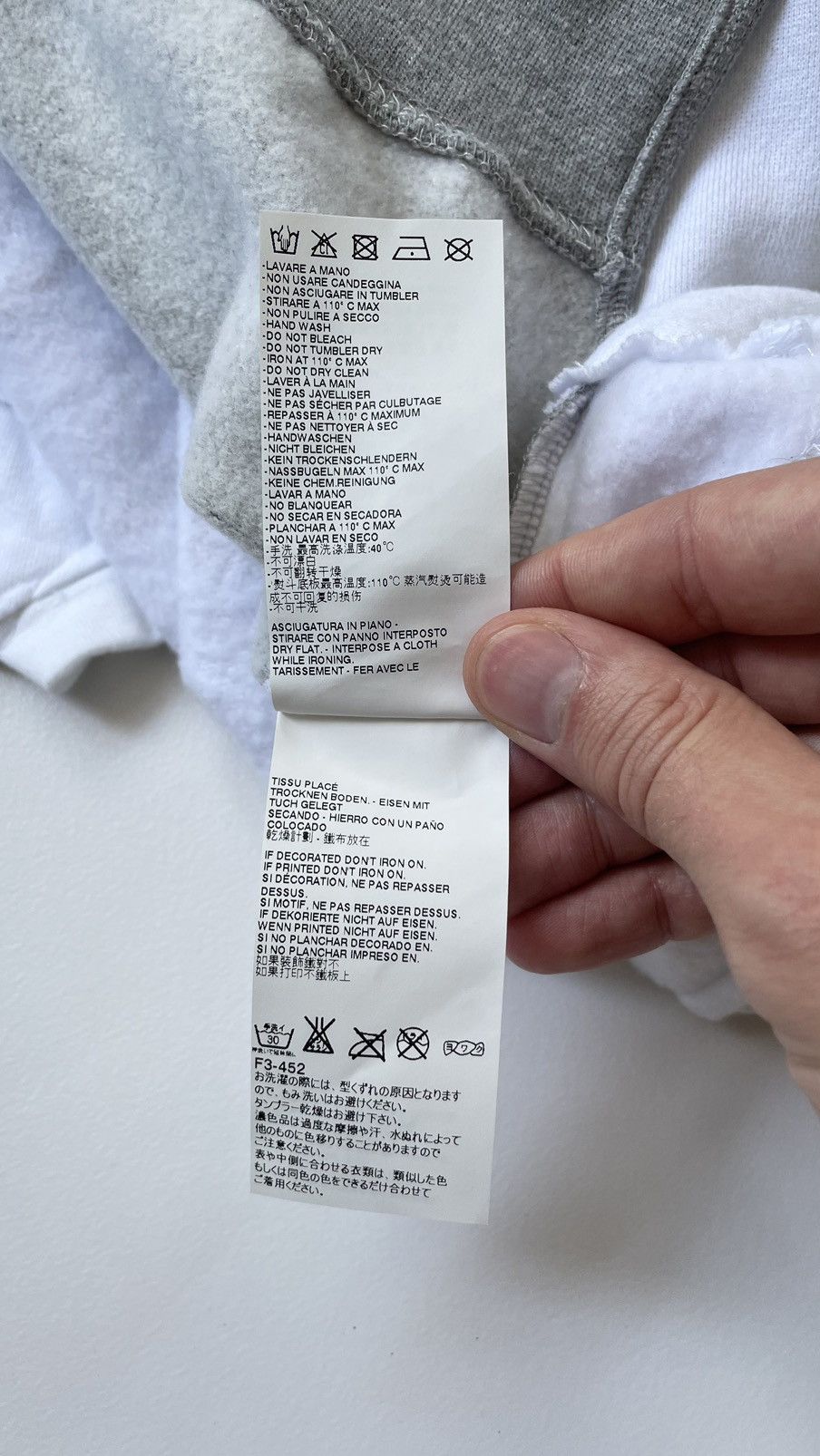 Maison Margiela A/W 13 ‘Double Back’ Reworked Sweatshirt Size US XL / EU 56 / 4 - 11 Thumbnail