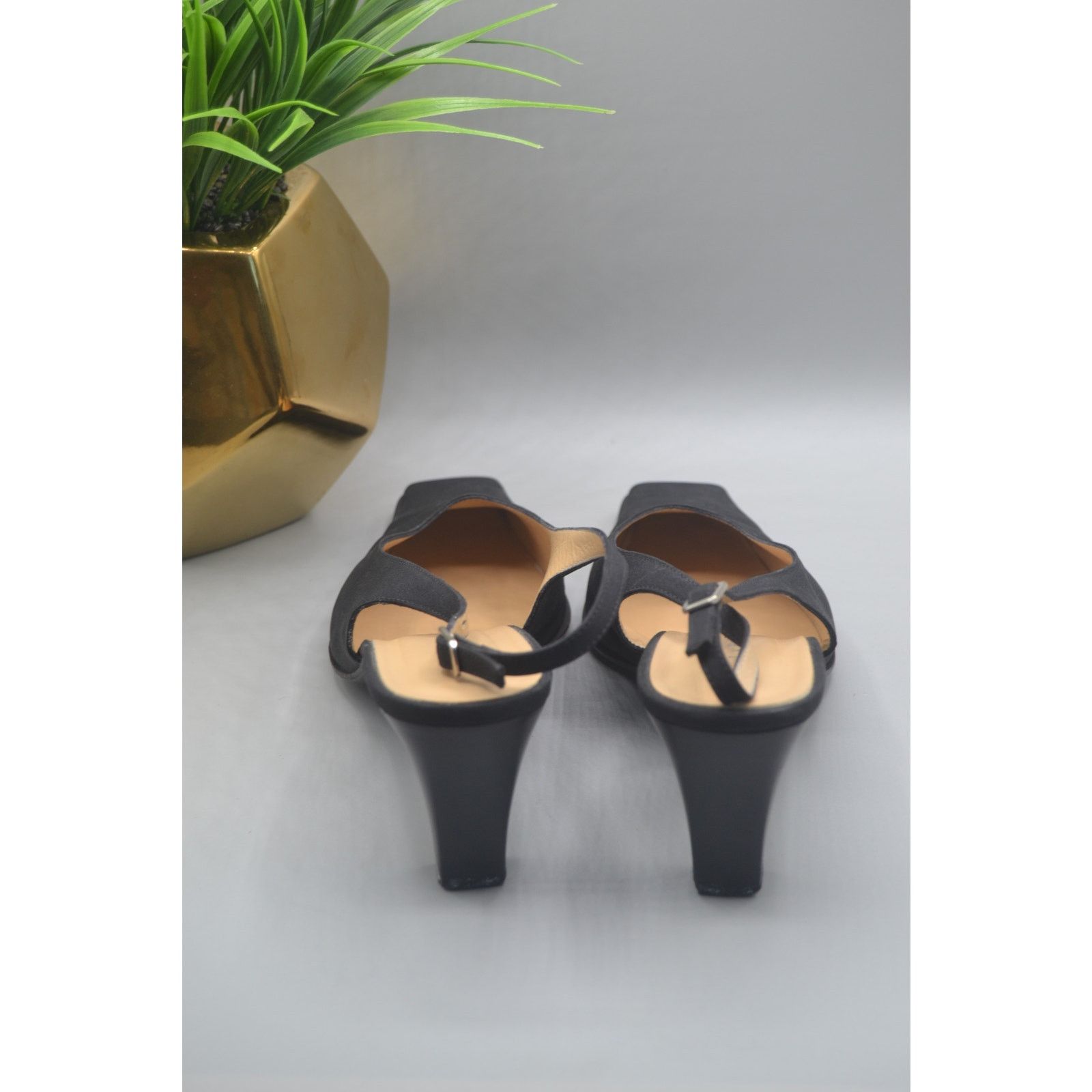 LK Bennett Vintage Black L.K Bennett Heels With Strap Size 42 Size US 11.5 / IT 41.5 - 3 Thumbnail
