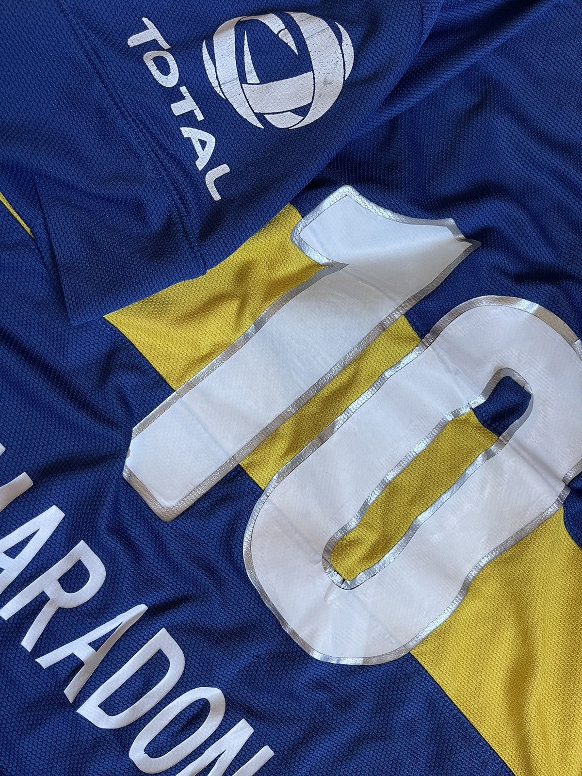 Nike 2015 Nike Boca Juniors #10 Maradona soccer jersey Size US S / EU 44-46 / 1 - 6 Thumbnail