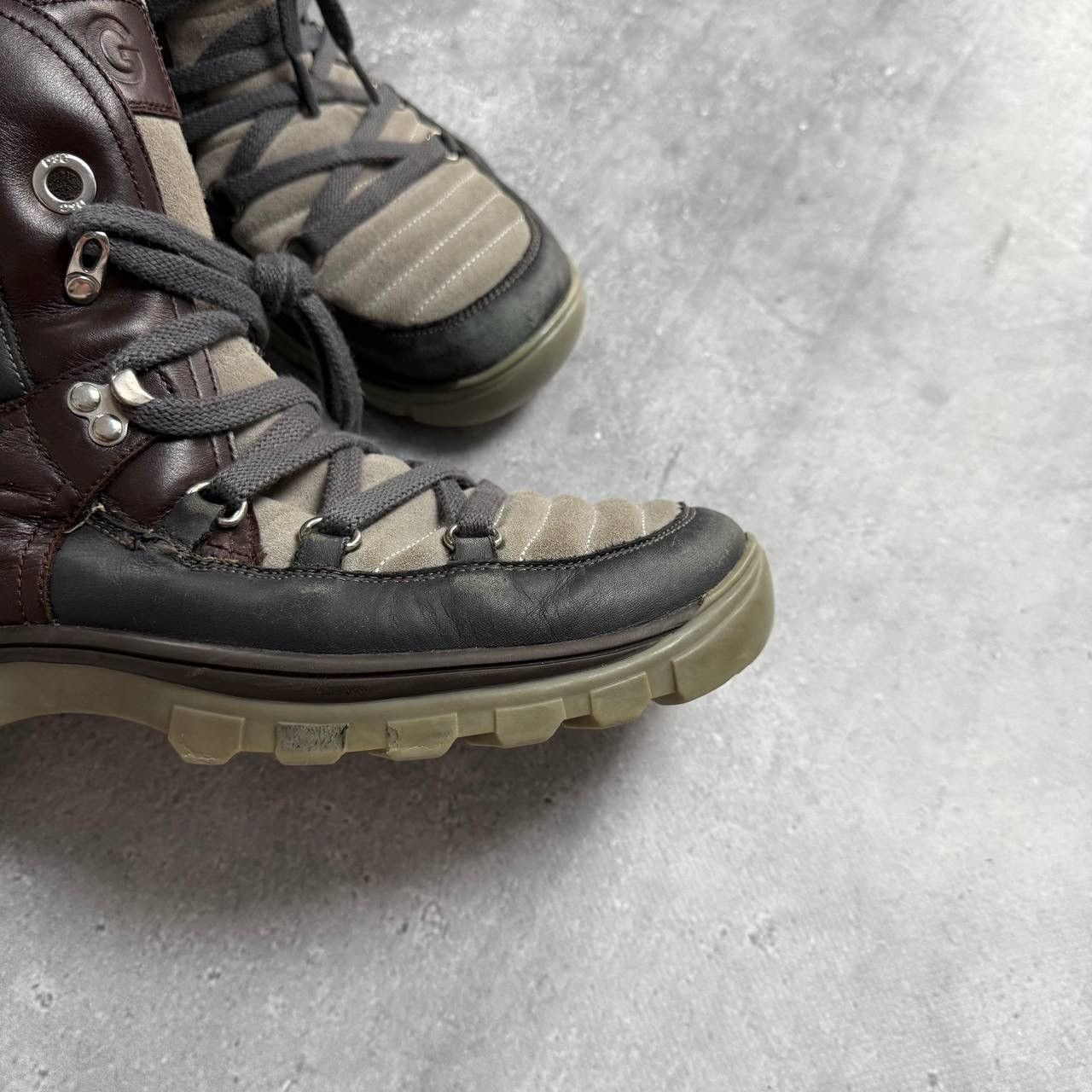 Dolce & Gabbana Dolce & Gabbana DG RTW F/W 2010 Apres Ski Boots Gray/ Brown Size US 10 / EU 43 - 4 Thumbnail