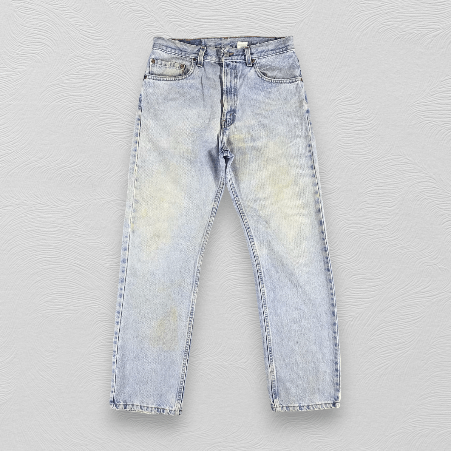 Levi's Vintage Levi's 505 Jeans Medium Wash Denim KJ798 Size US 32 / EU 48 - 1 Thumbnail