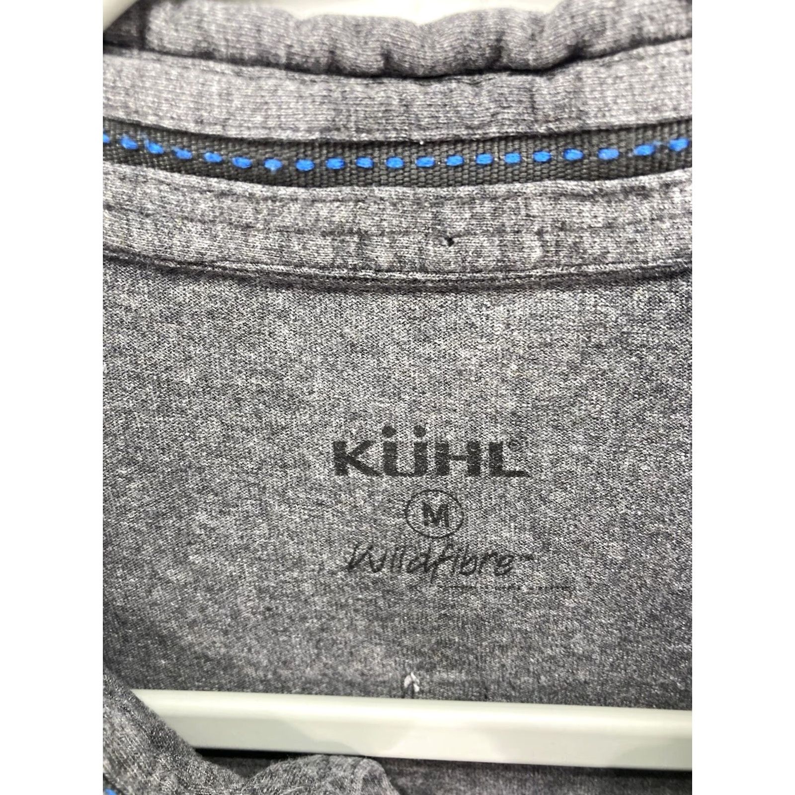Vintage Kuhl Polo Shirt Men M Gray Short Sleeve Button Pocket Pullover Collared 24 Inch Chest 27 Inch Shoulders to Waist Size US M / EU 48-50 / 2 - 4 Thumbnail