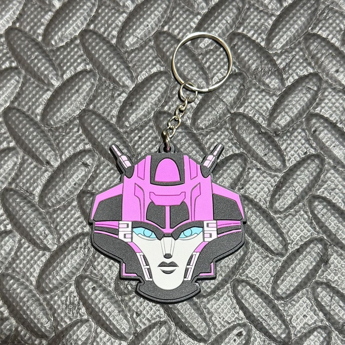 Transformers Transformers One 2024 Elita Keychain Hasbro NEW 2.5” Size ONE SIZE - 1 Thumbnail