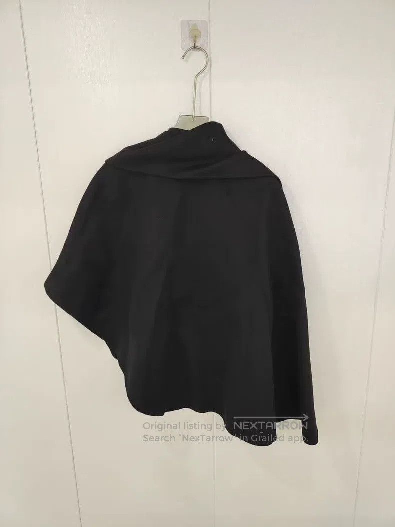 Valentino Valentino Alphabet shawl cape coat Size XXS / US 00 / IT 34 - 2 Thumbnail