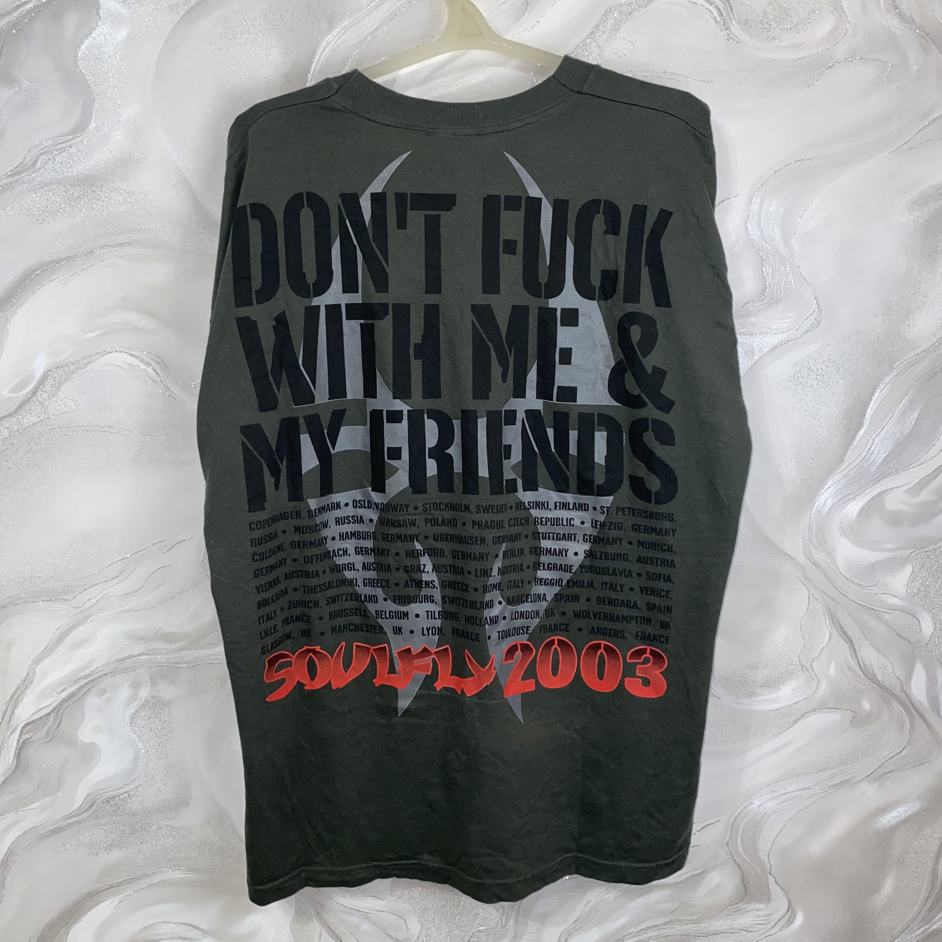 Vintage Soulfly Call To Arms Khaki T-Shirt Red 2003 tour Size XL Size US XL / EU 56 / 4 - 4 Thumbnail