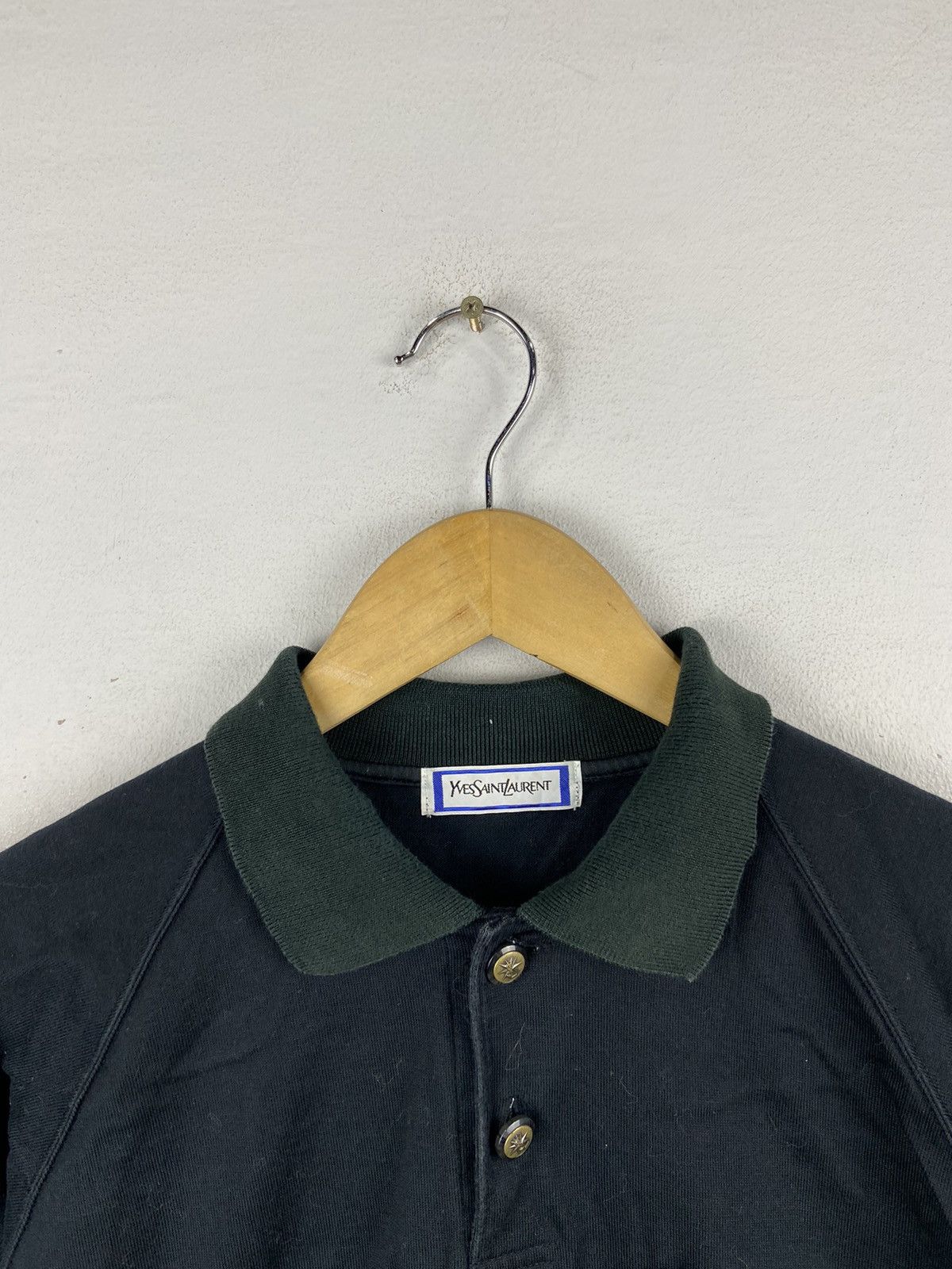Yves Saint Laurent VINTAGE YVEST SAINT LAURENT PULLOVER COLLARED SWEATER Size M / US 6-8 / IT 42-44 - 4 Thumbnail
