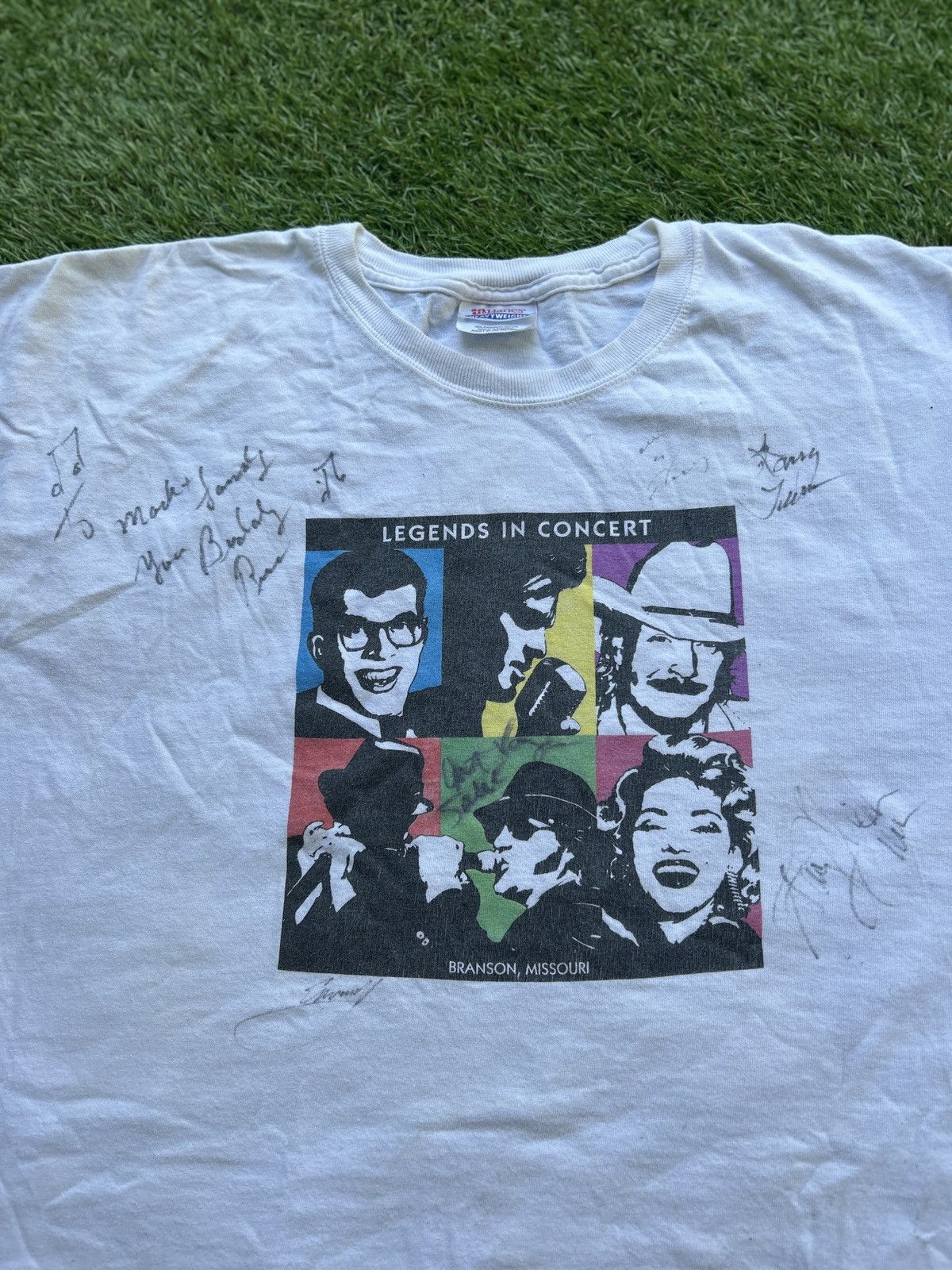 Vintage VTG 90’s Legends in Concert Branson Missouri T-Shirt XL Size US XL / EU 56 / 4 - 2 Thumbnail