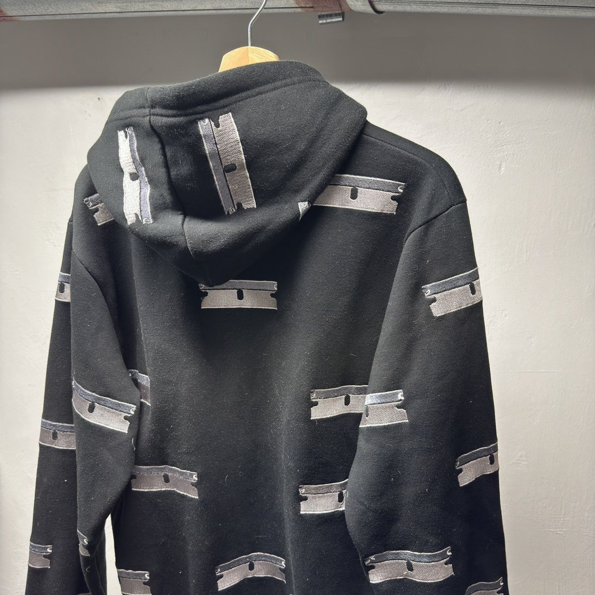 Public Housing Skate Team Public Housing Skate Team Razor Hoodie Carti Size US L / EU 52-54 / 3 - 7 Thumbnail