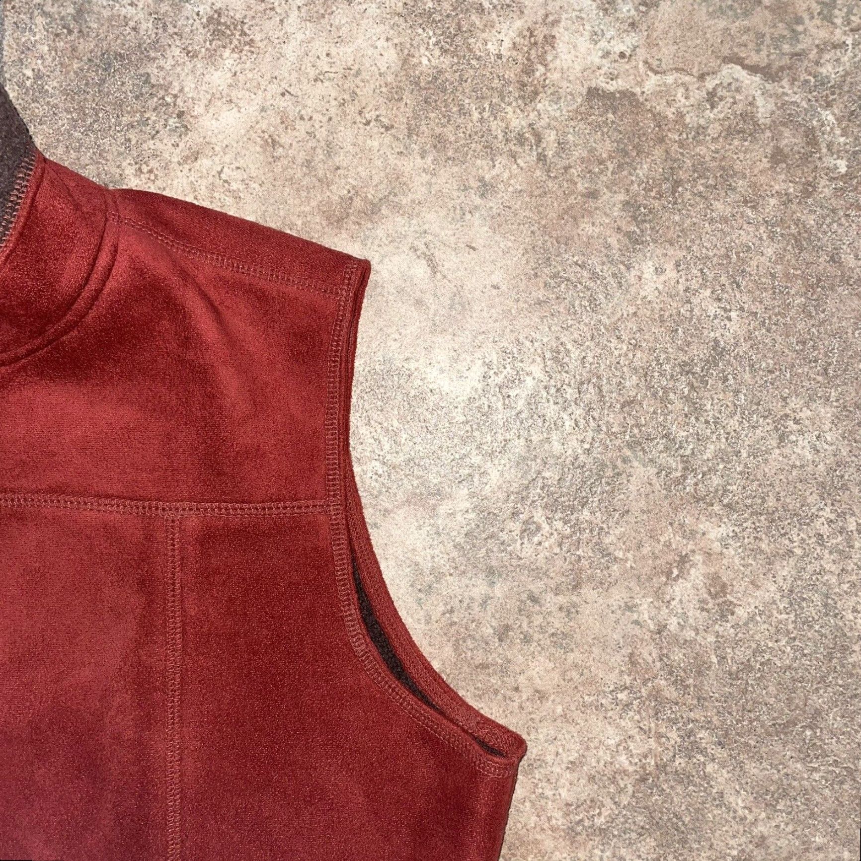 Vintage Outback Trading Company Fleece Lined Vest Womens Size L Red Vest L Womens Outback Trading Company Fleece Lined Vest Size L Red Size L / US 10 / IT 46 - 2 Thumbnail
