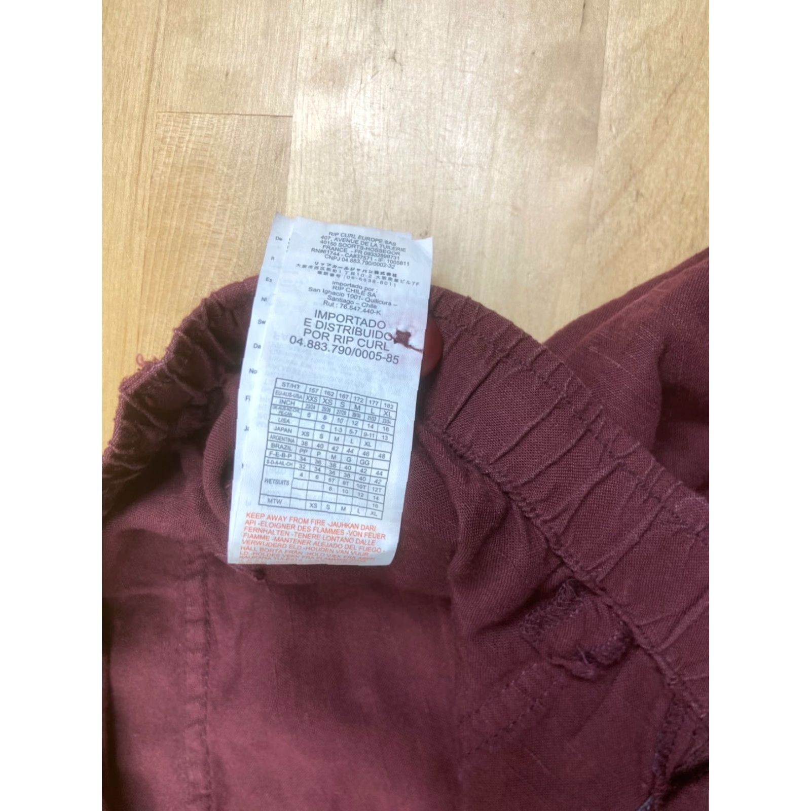 Rip Curl Rip Curl Linen Blend Pants Womens M Red Ankle 24" Inseam Tapered Pants Womens M Red Linen Blend Beach 24" Inseam Rip Curl Size 32" / US 10 / IT 46 - 6 Thumbnail