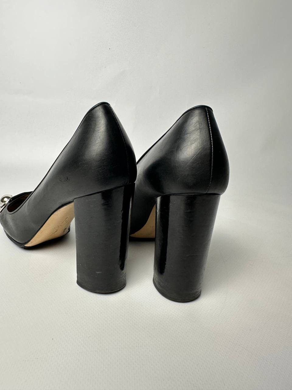 Salvatore Ferragamo Salvatore Ferragamo Black Leather Block Heel Pumps Size US 7 / IT 37 - 3 Thumbnail