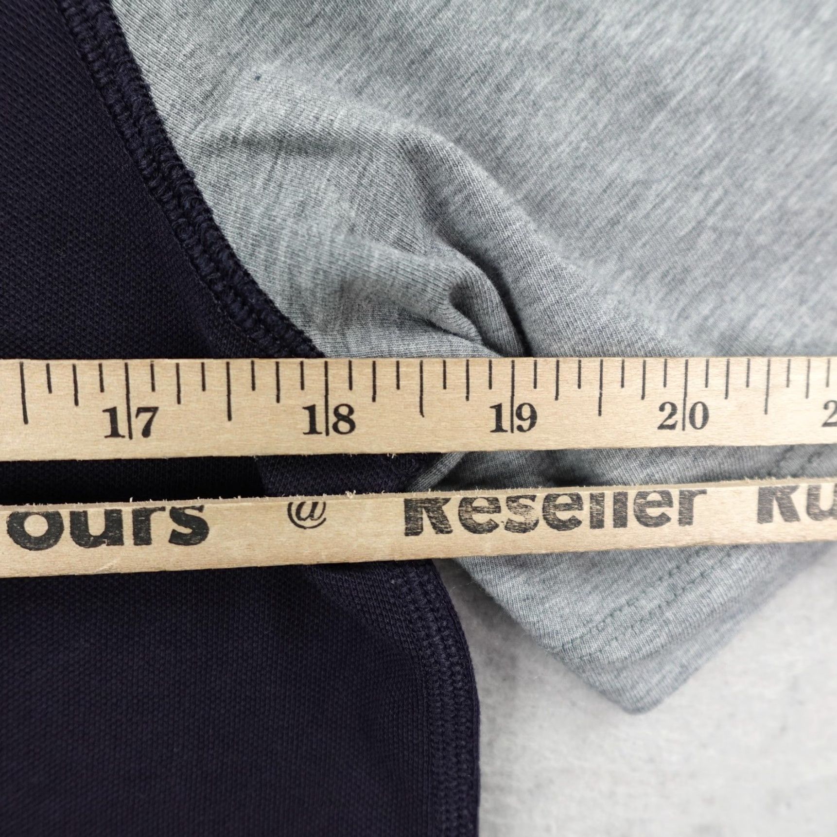 Lululemon Lululemon Shirt Mens Small Gray Two Tone Colorblock Pocket Performance Tee Size US S / EU 44-46 / 1 - 5 Thumbnail