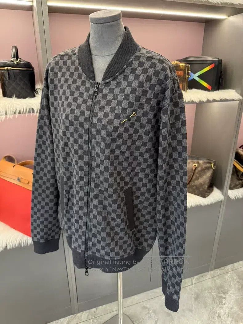 Louis Vuitton Louis Vuitton Checkerboard pinned cashmere jacket Size US XL / EU 56 / 4 - 6 Thumbnail