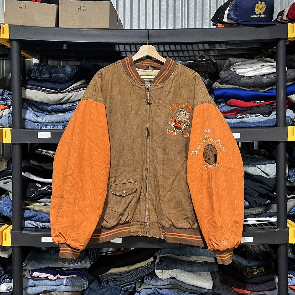 Mirage VINTAGE 90s CLEVELAND BROWNS MIRAGE NFL BOMBER JACKET XL Size US XL / EU 56 / 4 - 2 Thumbnail