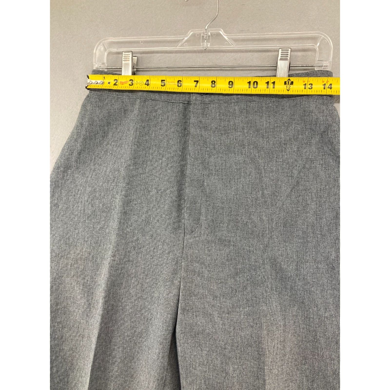 Levi's VINTAGE Levi's Pants 16 Black Check Trousers Women 31 Inseam 28 In Waist Classic Fit 80s 90s Dress Pants Size 38" / US 16 / IT 52 - 2 Thumbnail