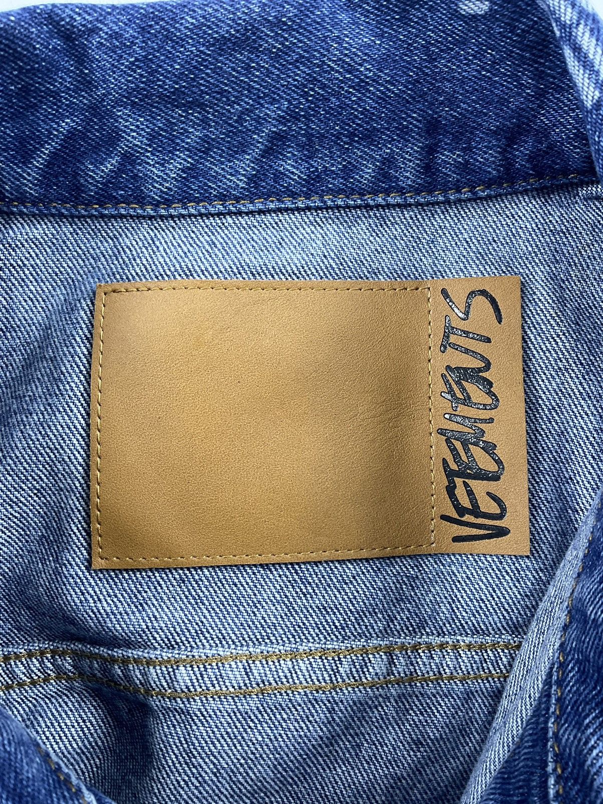 Vetements Vetements F/W'19 Error-Print Denim Jacket Size US M / EU 48-50 / 2 - 13 Thumbnail