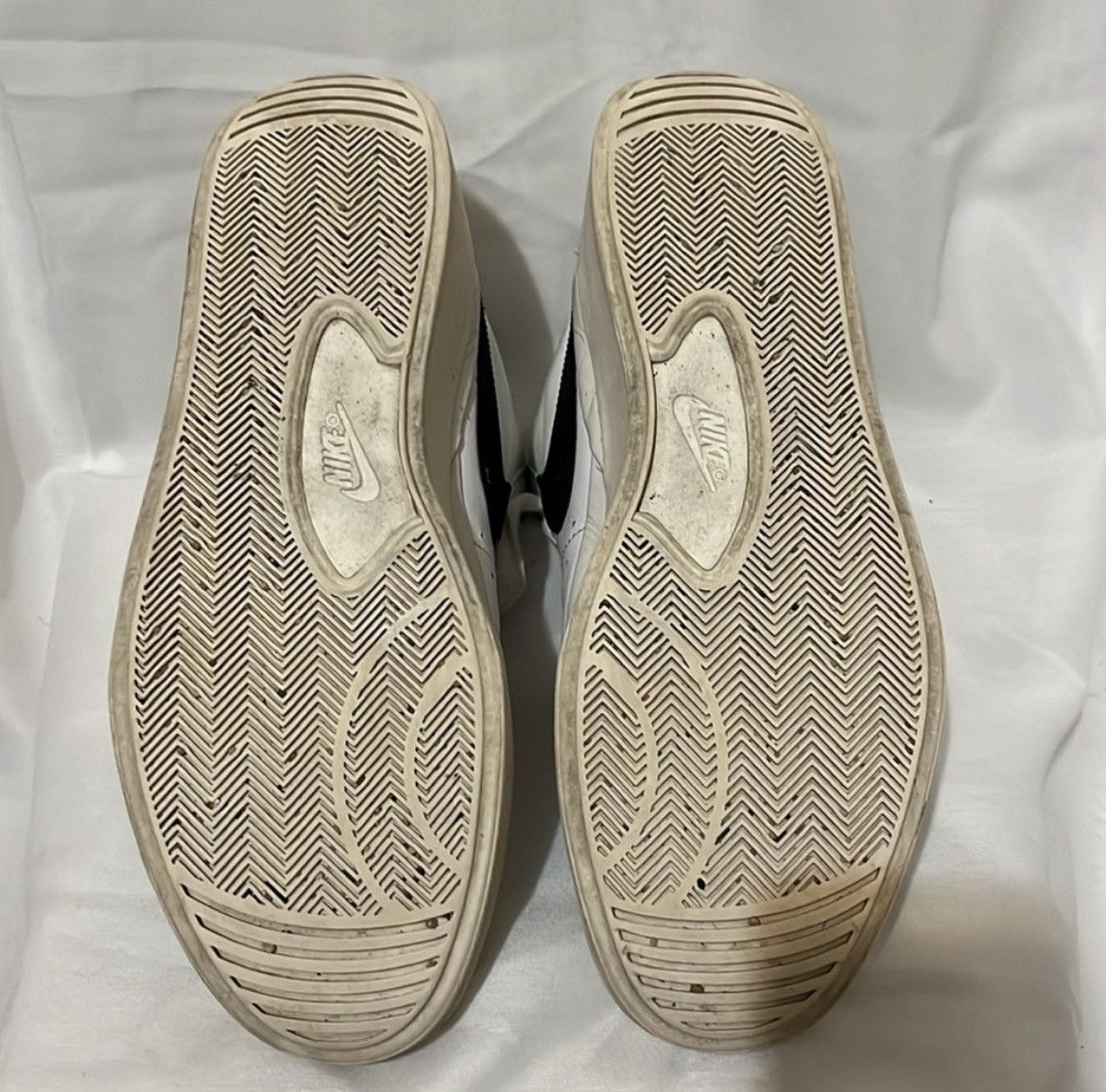 Nike Nike Blazer Phantom Sneaker Size US 11 / EU 44 - 6 Thumbnail