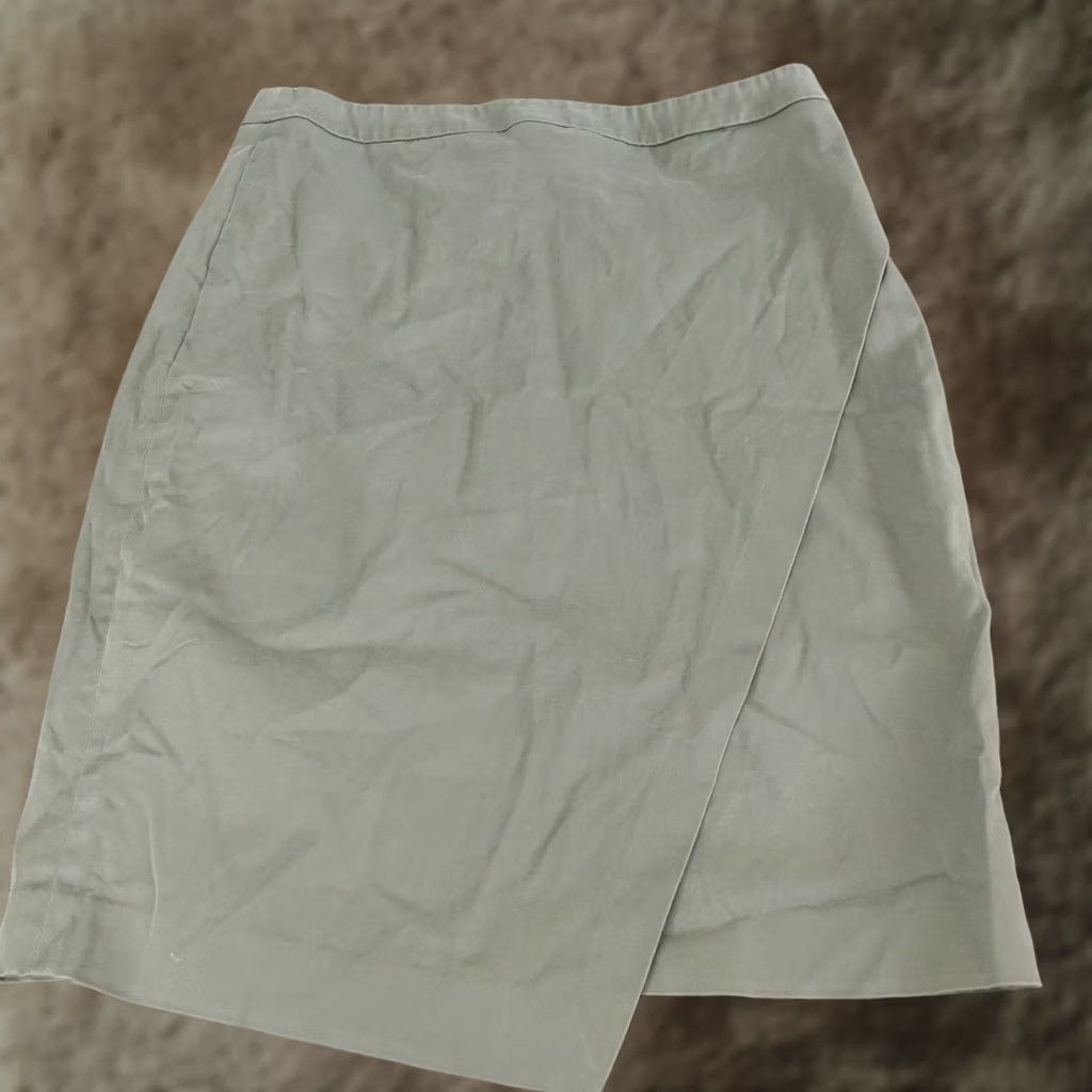 Banana Republic BANANA REPUBLIC Skirt Green Cotton Blend Asymmetrical Womens Size 6 Size 28" / US 6 / IT 42 - 1 Thumbnail