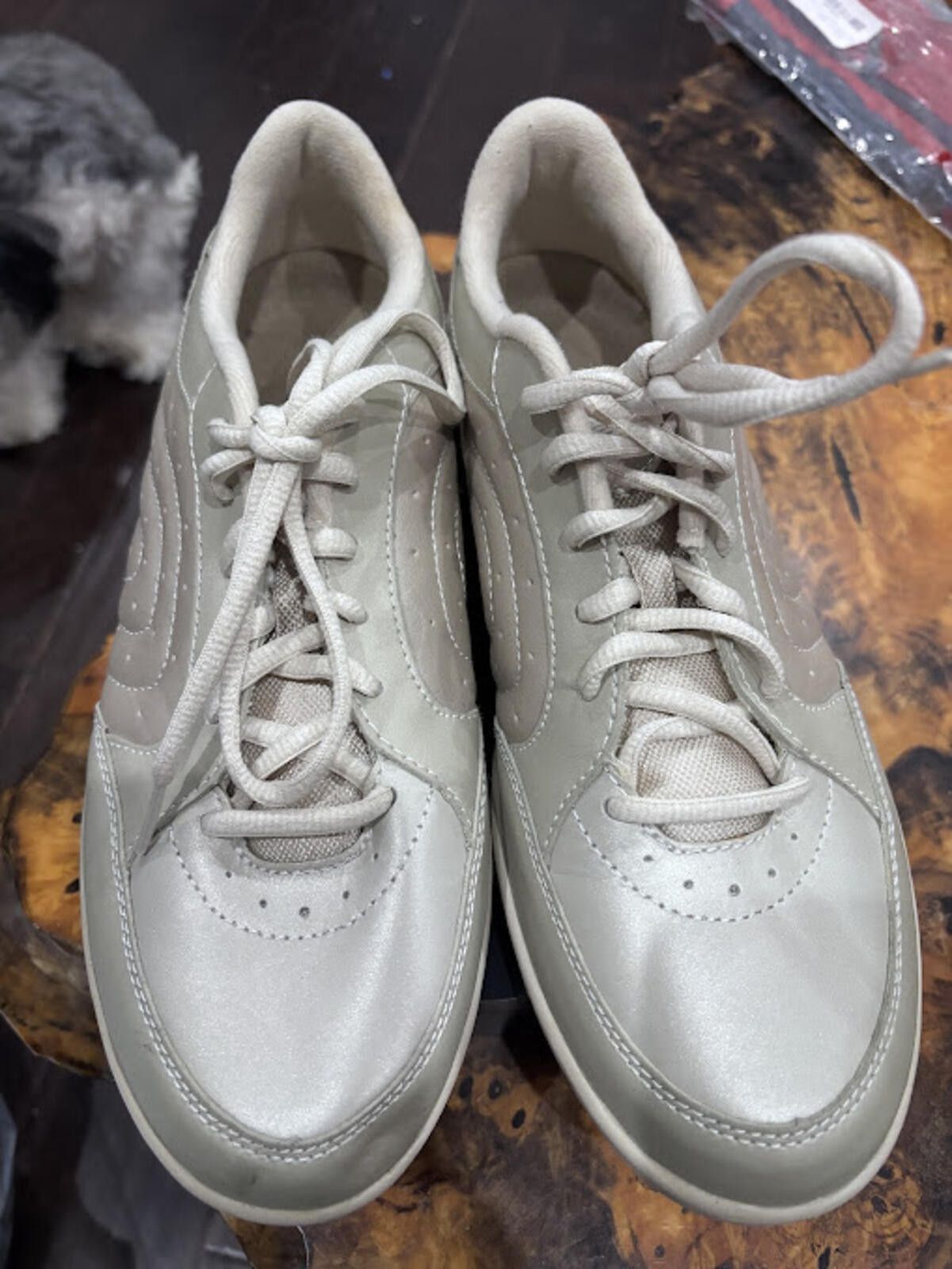 Unknown London Light Beige Casual Sneakers Size 9.5 us Size US 7.5 / IT 37.5 - 1 Thumbnail