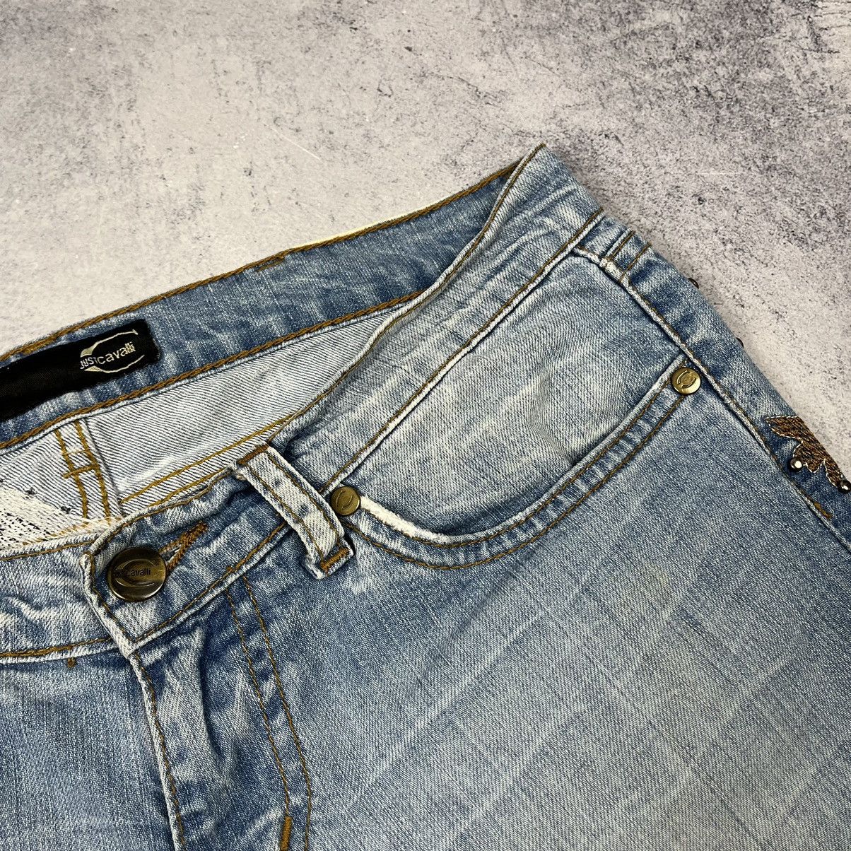 Roberto Cavalli Just Cavalli by Roberto Cavalli embroidered dragon y2k jeans Size 28" / US 6 / IT 42 - 14 Thumbnail