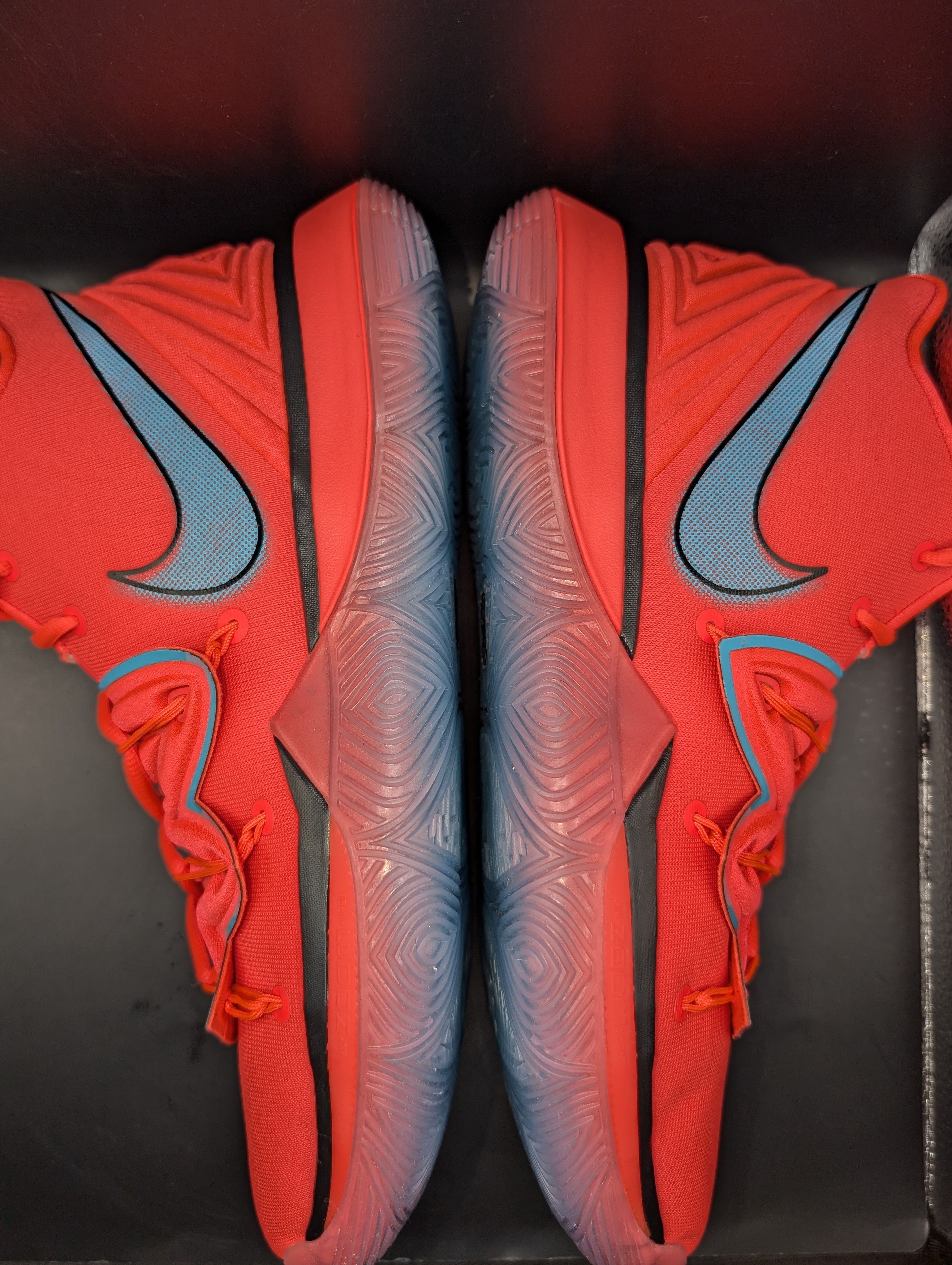 Nike Nike Kyrie 5 WNBA 2019 Unreleased Sample Promo PE Size US 13 / EU 46 - 6 Thumbnail