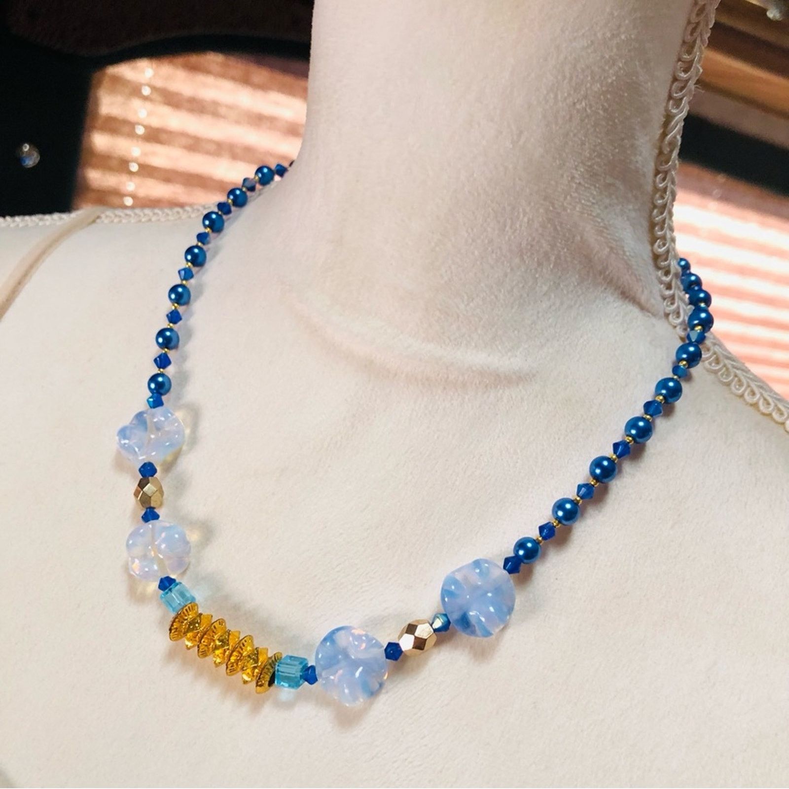 Other Handcrafted repurpose vintage opalite Czech glass necklace Size ONE SIZE - 3 Thumbnail